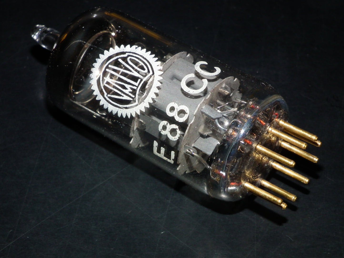 E88CC Valvo 6922 NOS NIB Heerlen 60s ECC88 6DJ8 Single Tube
