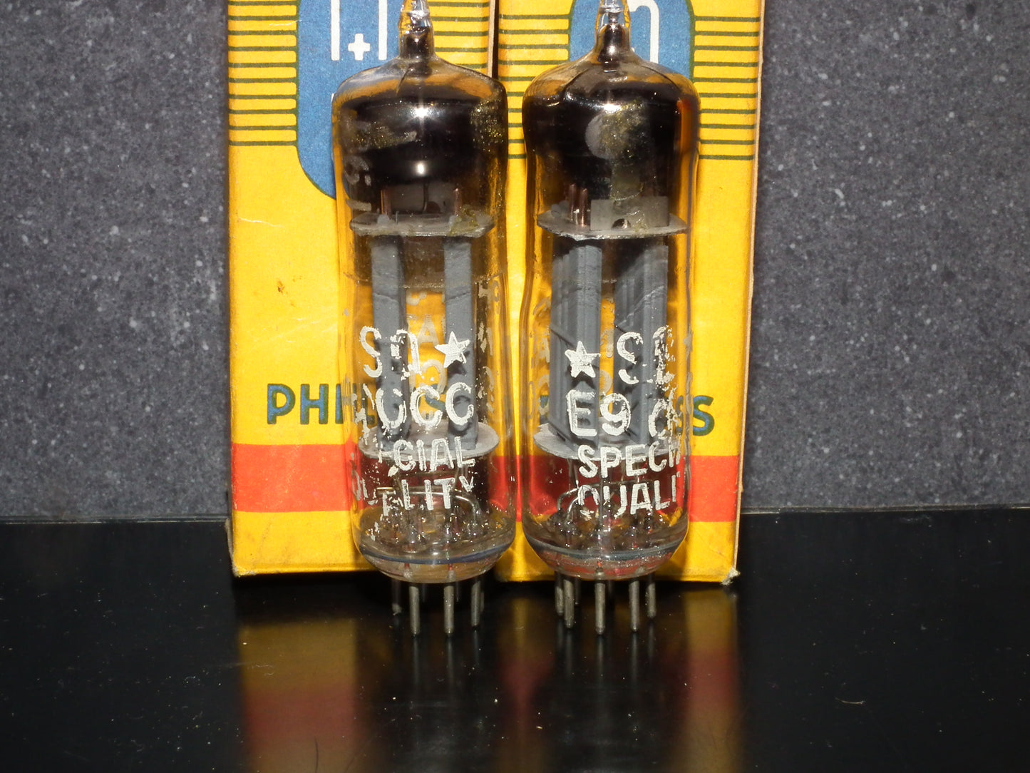 Matched Pair E90CC Philips NOS NIB Crossfoil D Getter Pinched Waist