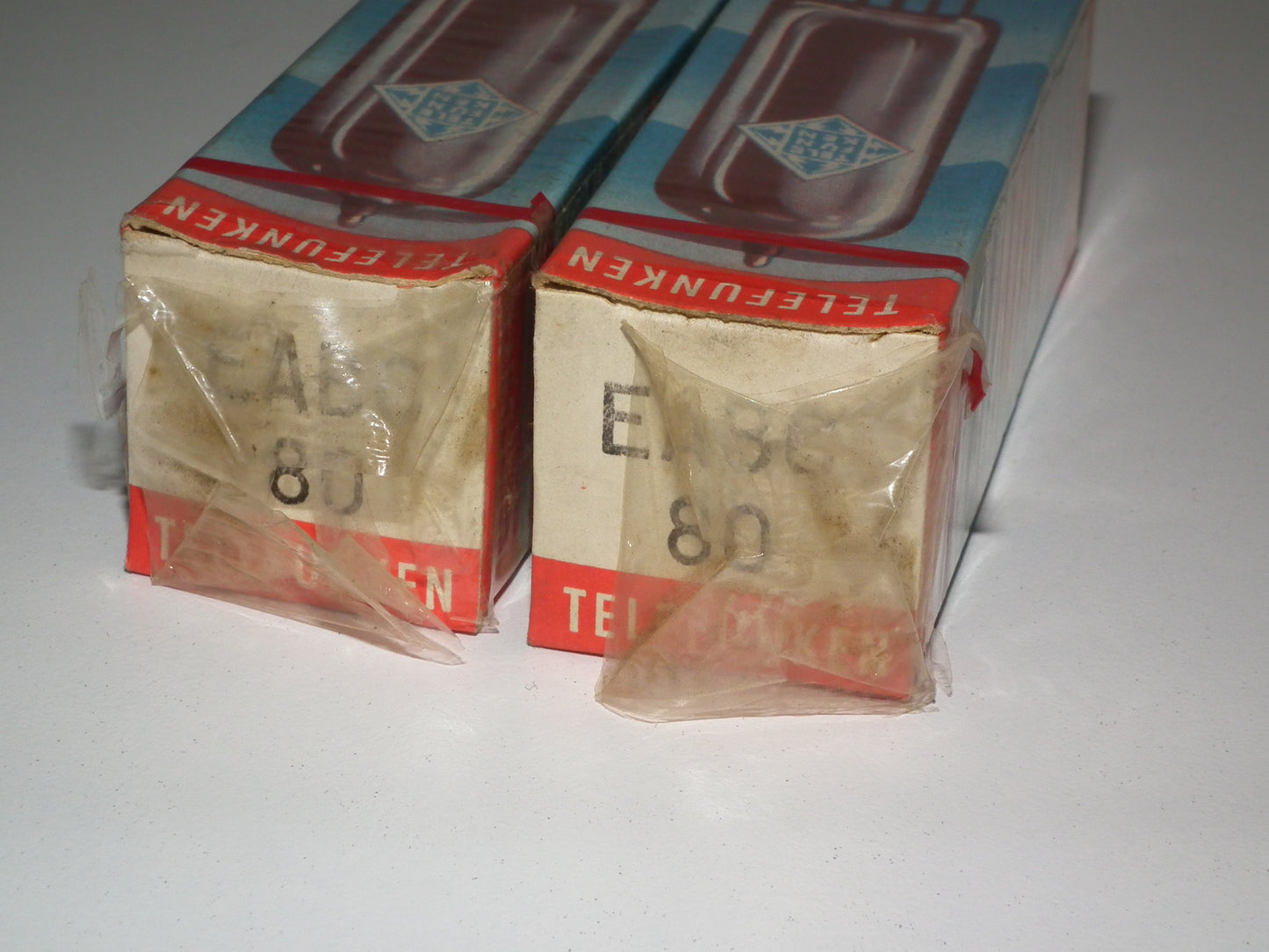 EABC80 Telefunken 6T8 6AK8Berlin Sealed Diamond Bottom <>