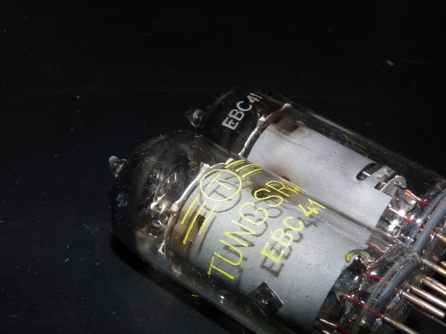 EBC41 Tungsram NOS NIB European radio receivers 50s