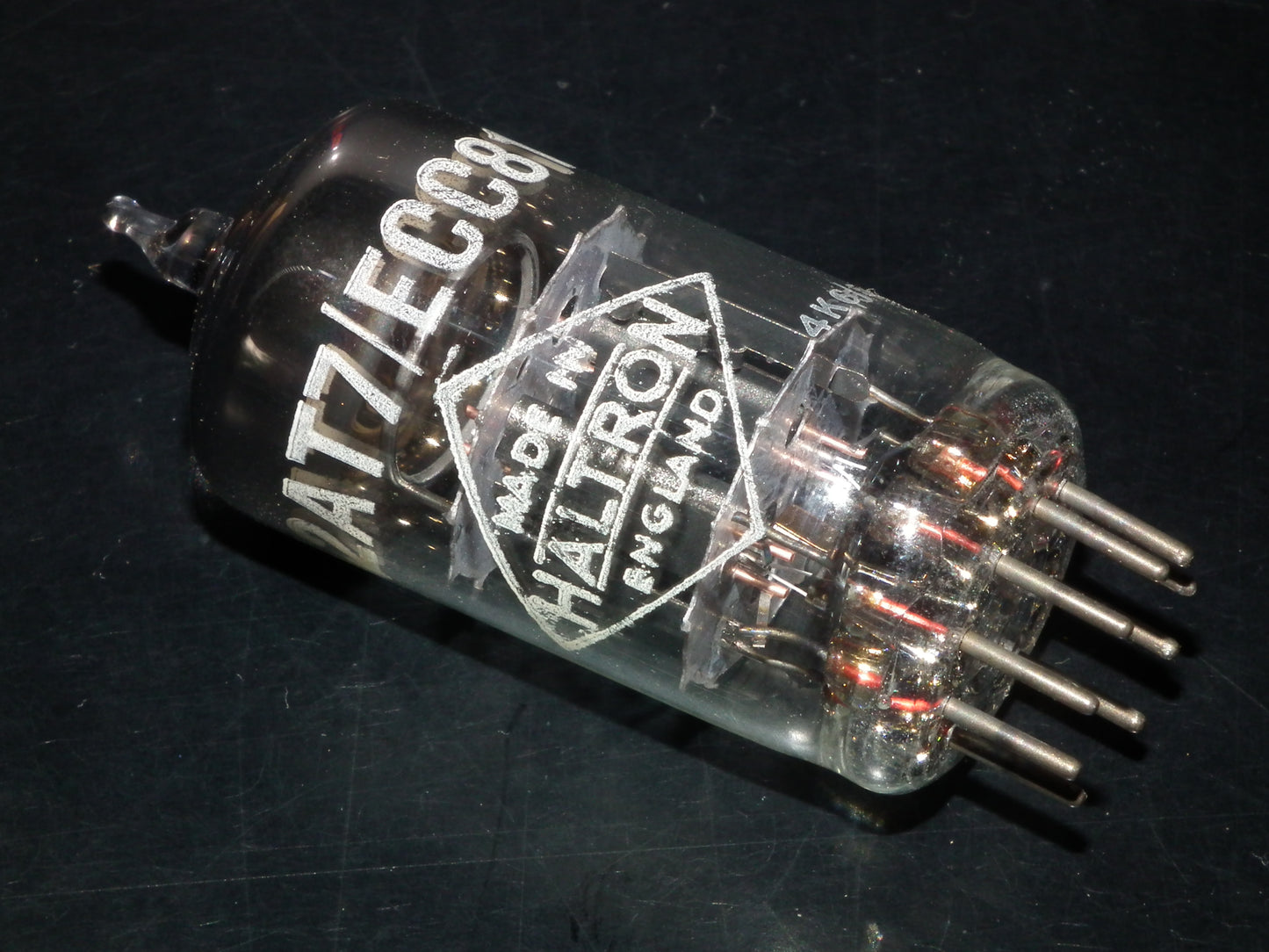 HALTRON UK ECC81 12AT7 Black Anodes Gold Grids Copper Side Rods