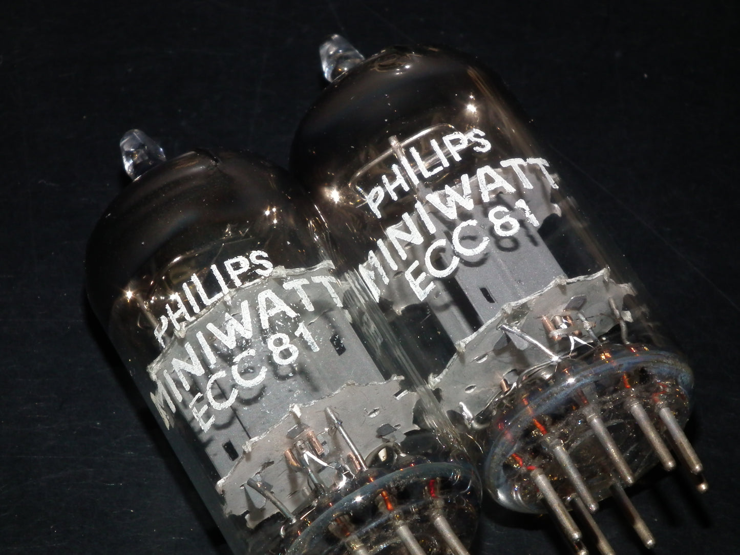 ECC81 12AT7 Philips Holland Flat Foil Crossbar D Getter Matched Pair Tk1