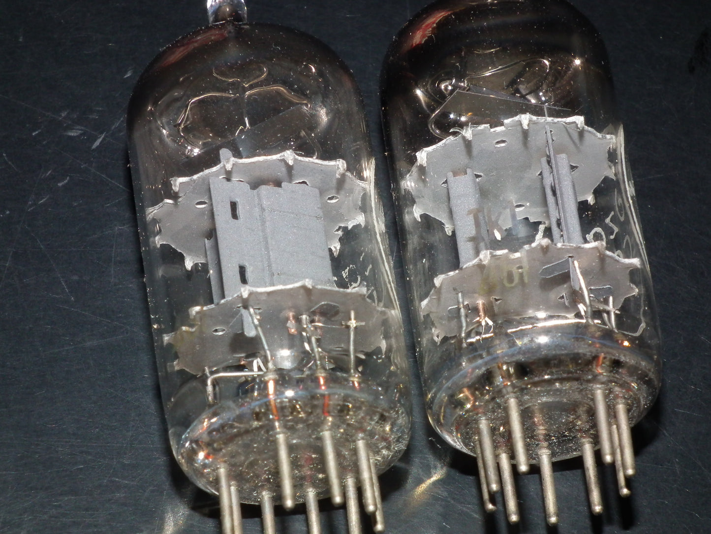 ECC81 12AT7 ADZAM Philips Holland Flat Foil Crossbar D Getter Matched Pair