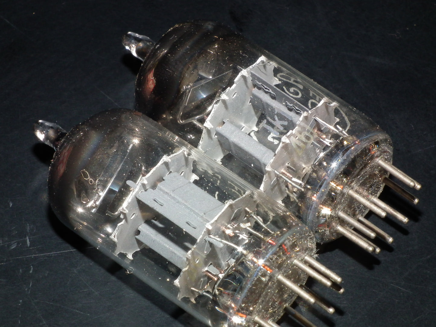 ECC81 12AT7 ADZAM Philips Holland Flat Foil Crossbar D Getter Matched Pair