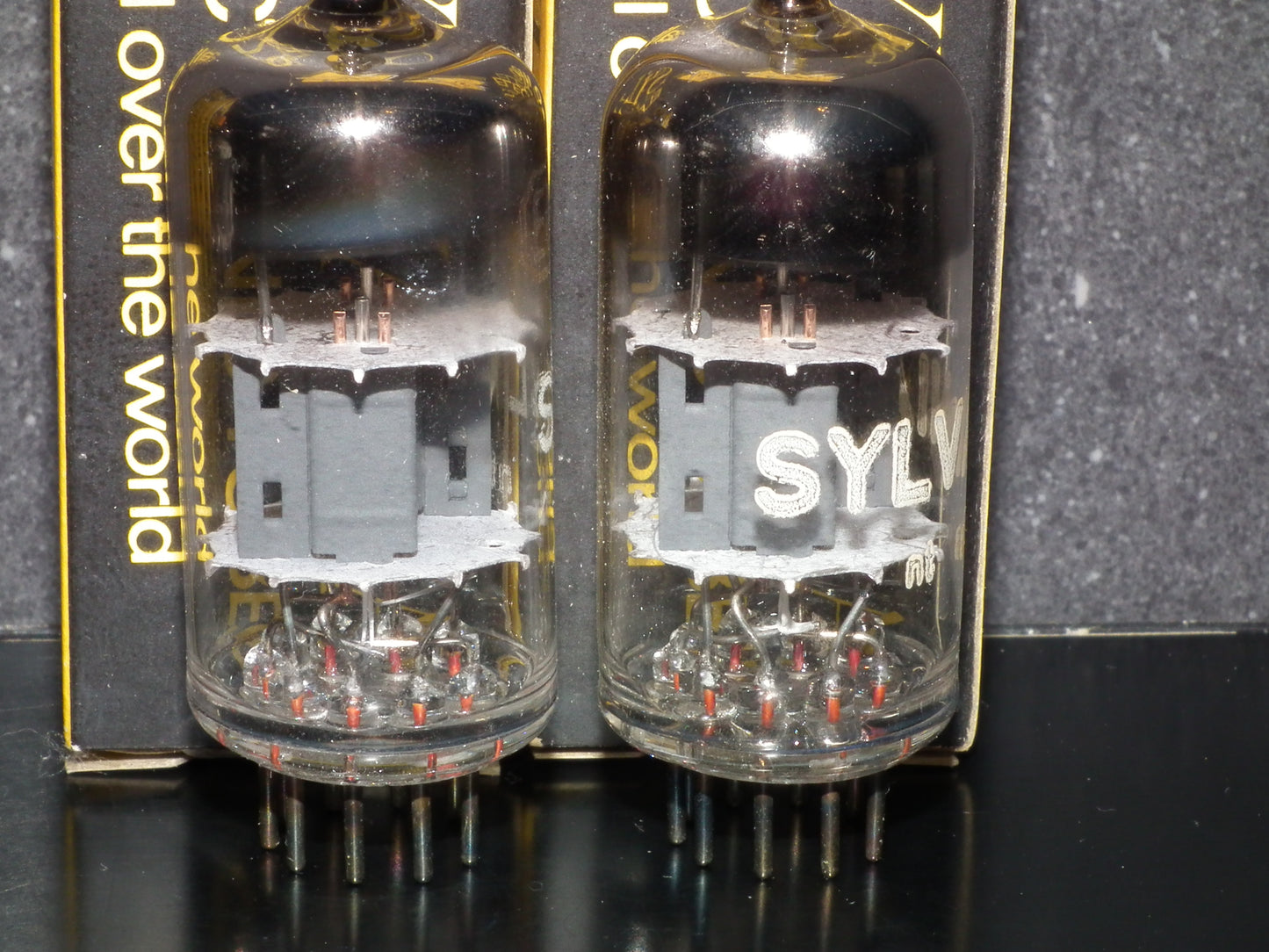 ECC81 SYLVANIA 12AT7 NOS NIB Matched Pair USA