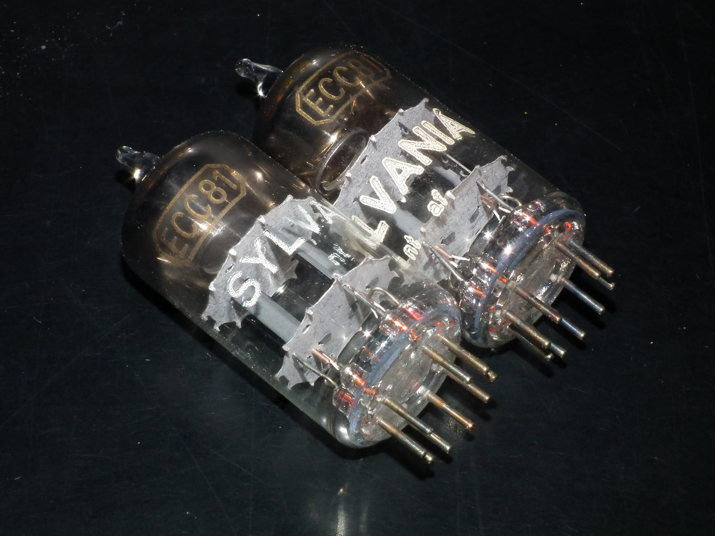 ECC81 SYLVANIA 12AT7 NOS NIB Matched Pair USA