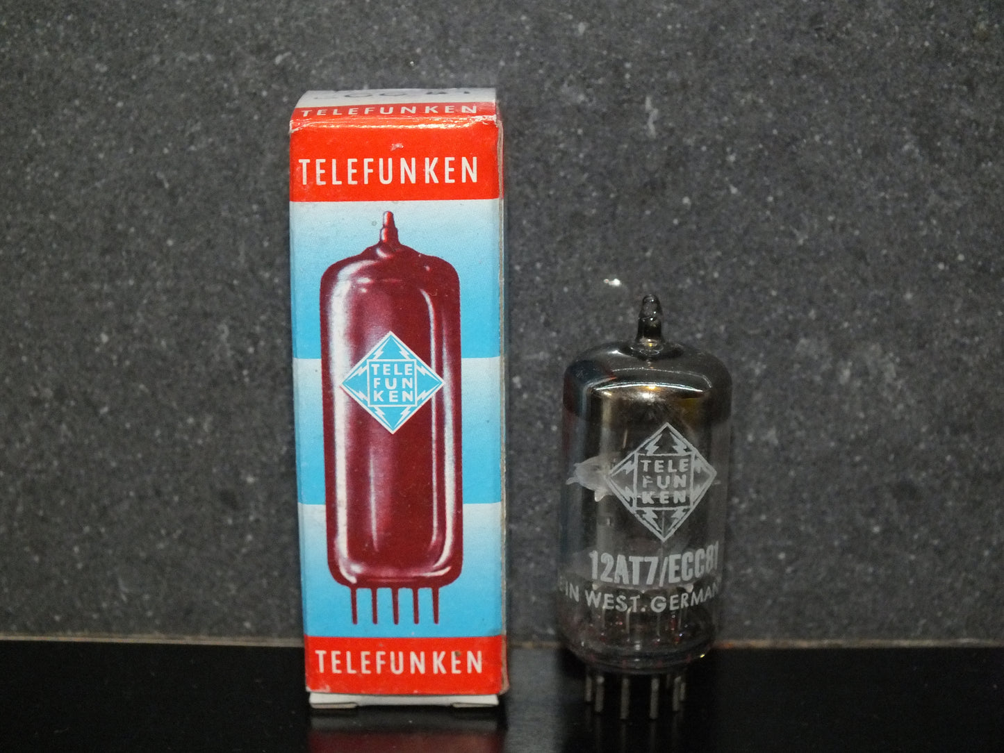ECC81 Telefunken 12AT7 Single Tube NOS NIB