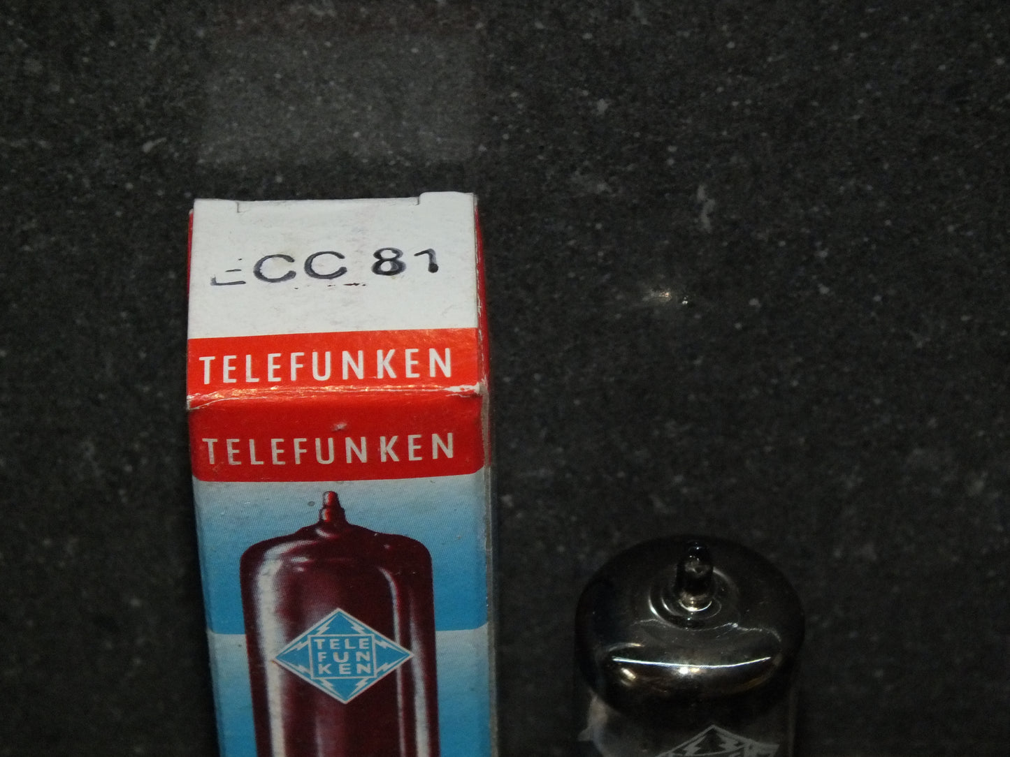 ECC81 Telefunken 12AT7 Single Tube NOS NIB