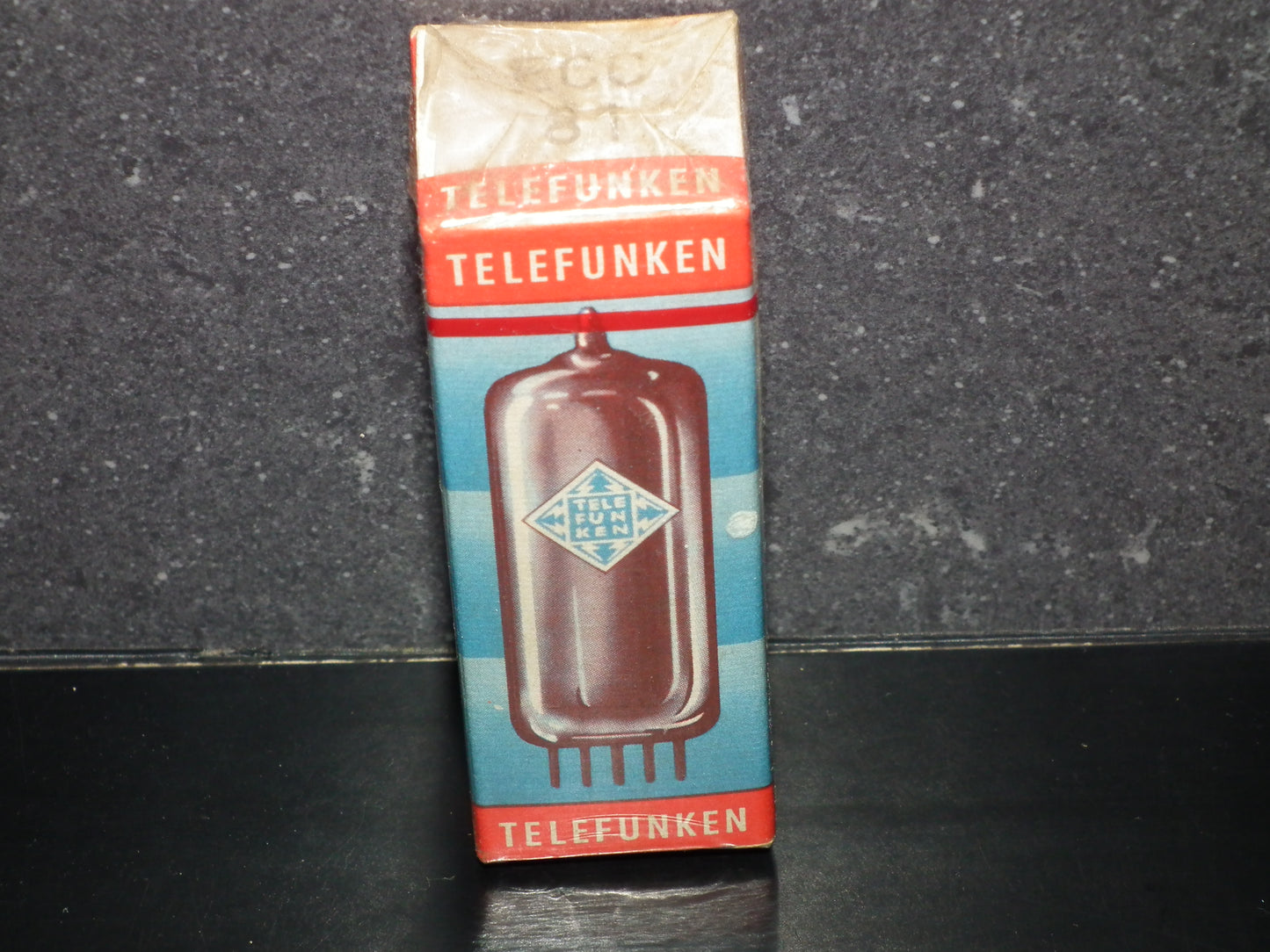 ECC81 Telefunken 12AT7 NOS Sealed Original Box West Germany