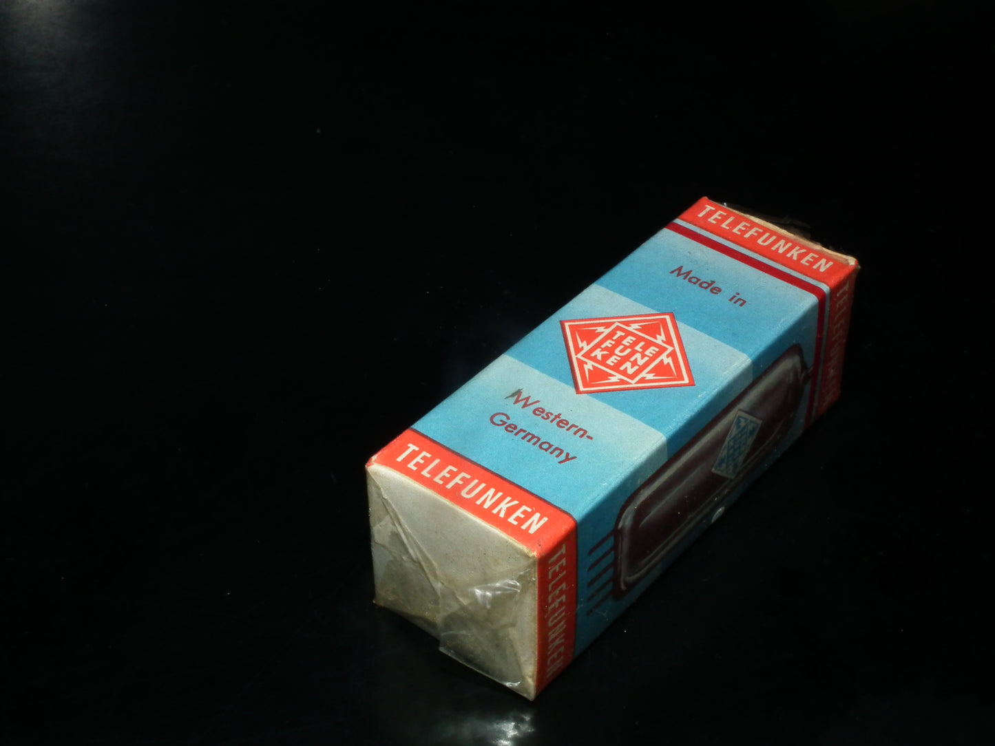 ECC81 Telefunken 12AT7 NOS Sealed Original Box West Germany