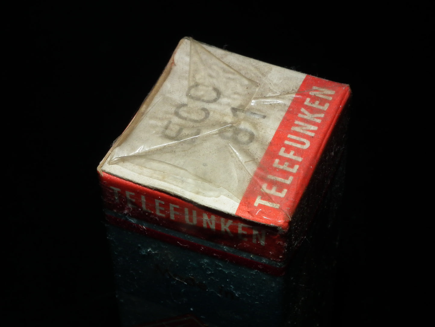 ECC81 Telefunken 12AT7 NOS Sealed Original Box West Germany