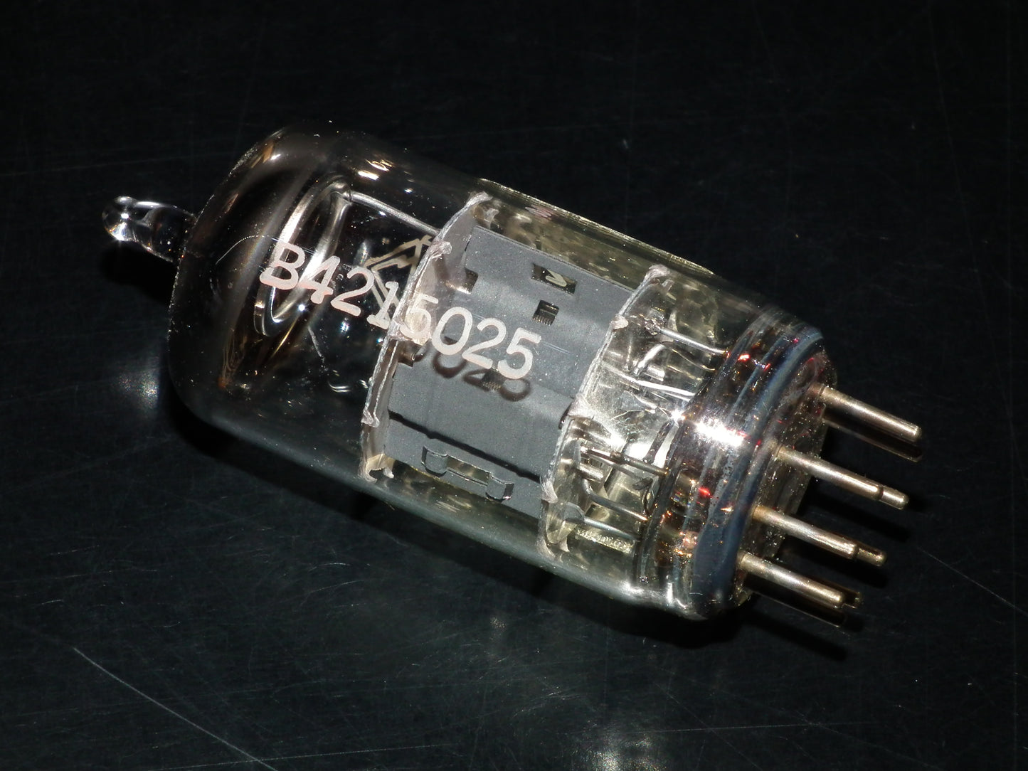 ECC81 Telefunken 12AT7 selected for Tektronix NOS Berlin