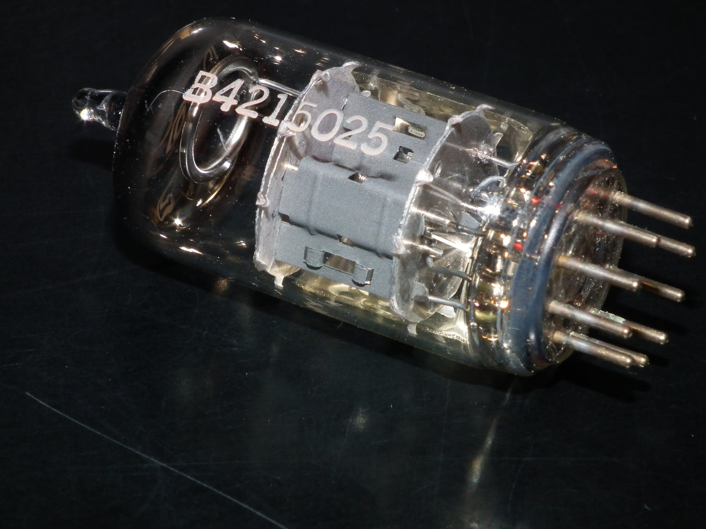 ECC81 Telefunken 12AT7 selected for Tektronix NOS Berlin