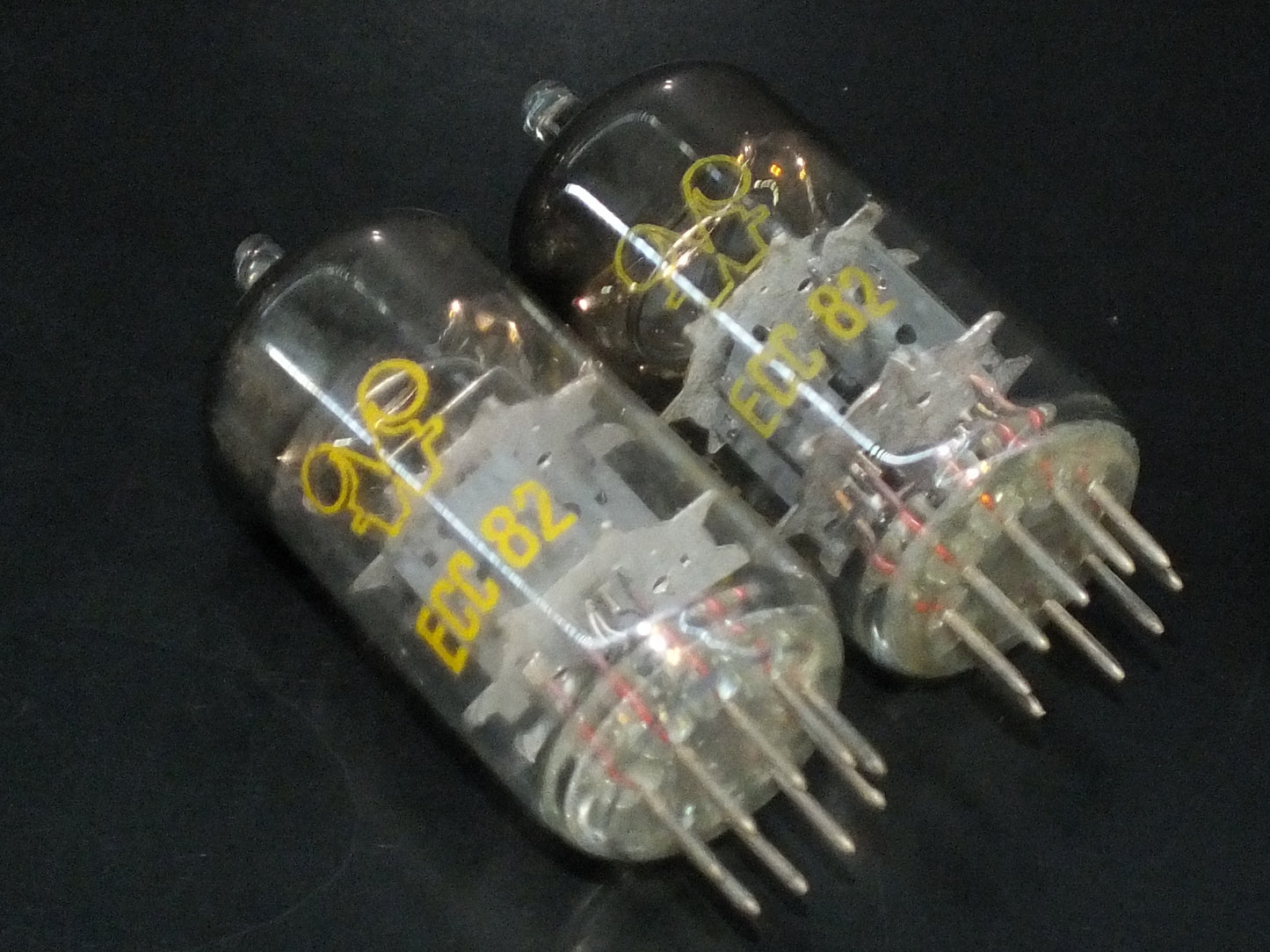 ECC82 12AU7 RFT Germany Matched Pair Big O Getter Mid 60s 90%