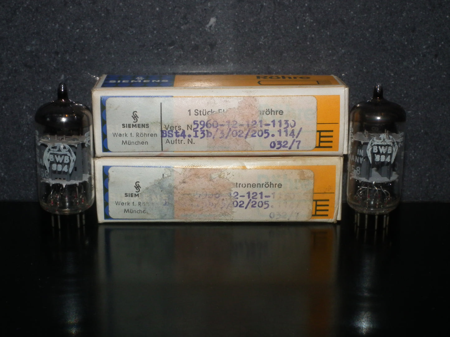 Siemens & Halske ECC82 12AU7 Matched pair (Munich, BWB)