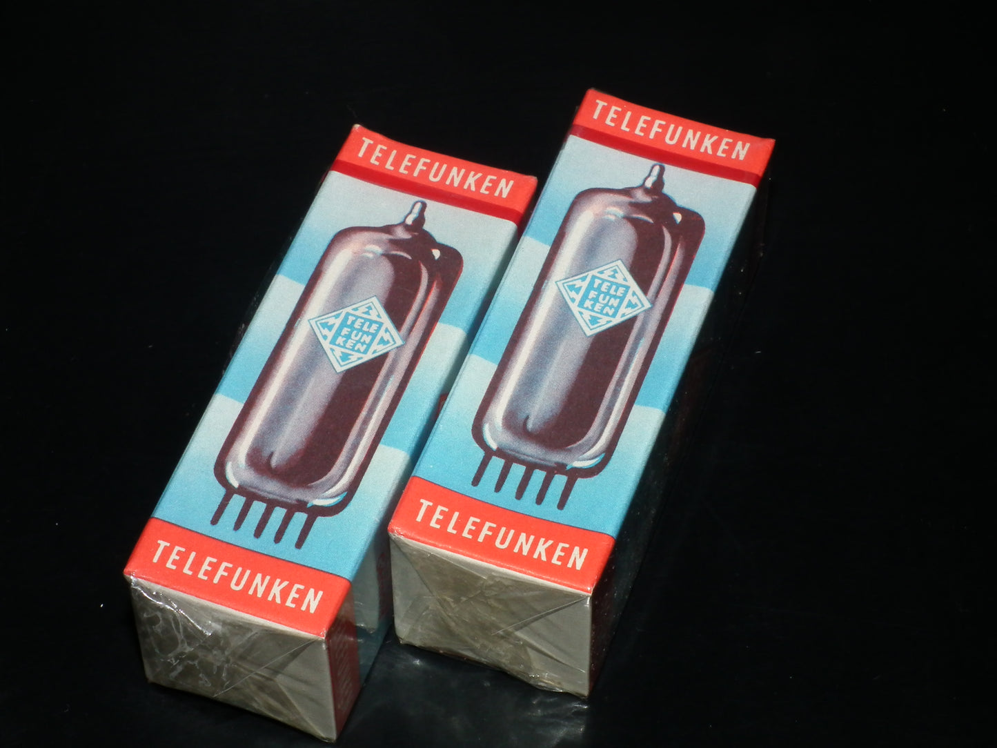 Two (2 pc) ECC82 Telefunken 12AU7 NOS Sealed Original Box West Germany
