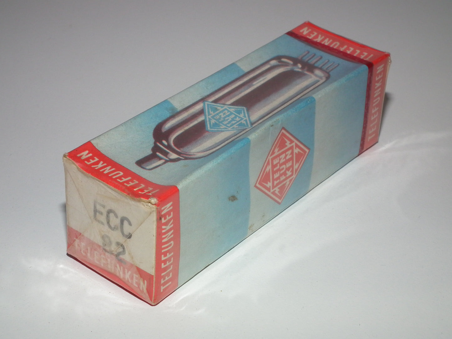 ECC82 Telefunken 12AU7 NOS Sealed Original Box West Germany