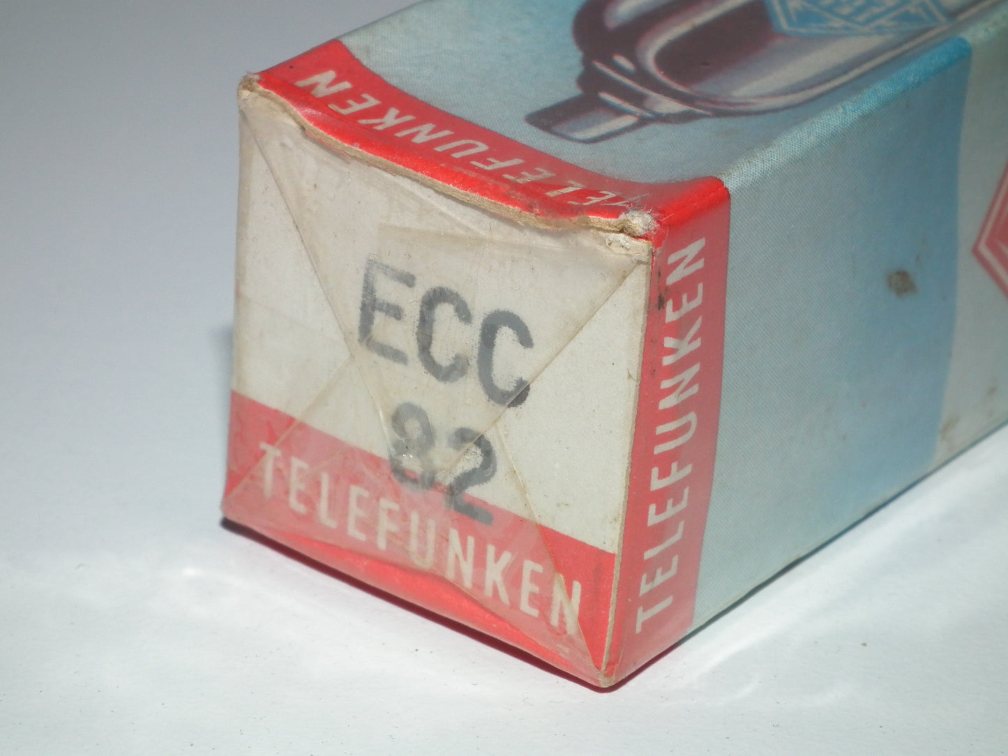 ECC82 Telefunken 12AU7 NOS Sealed Original Box West Germany
