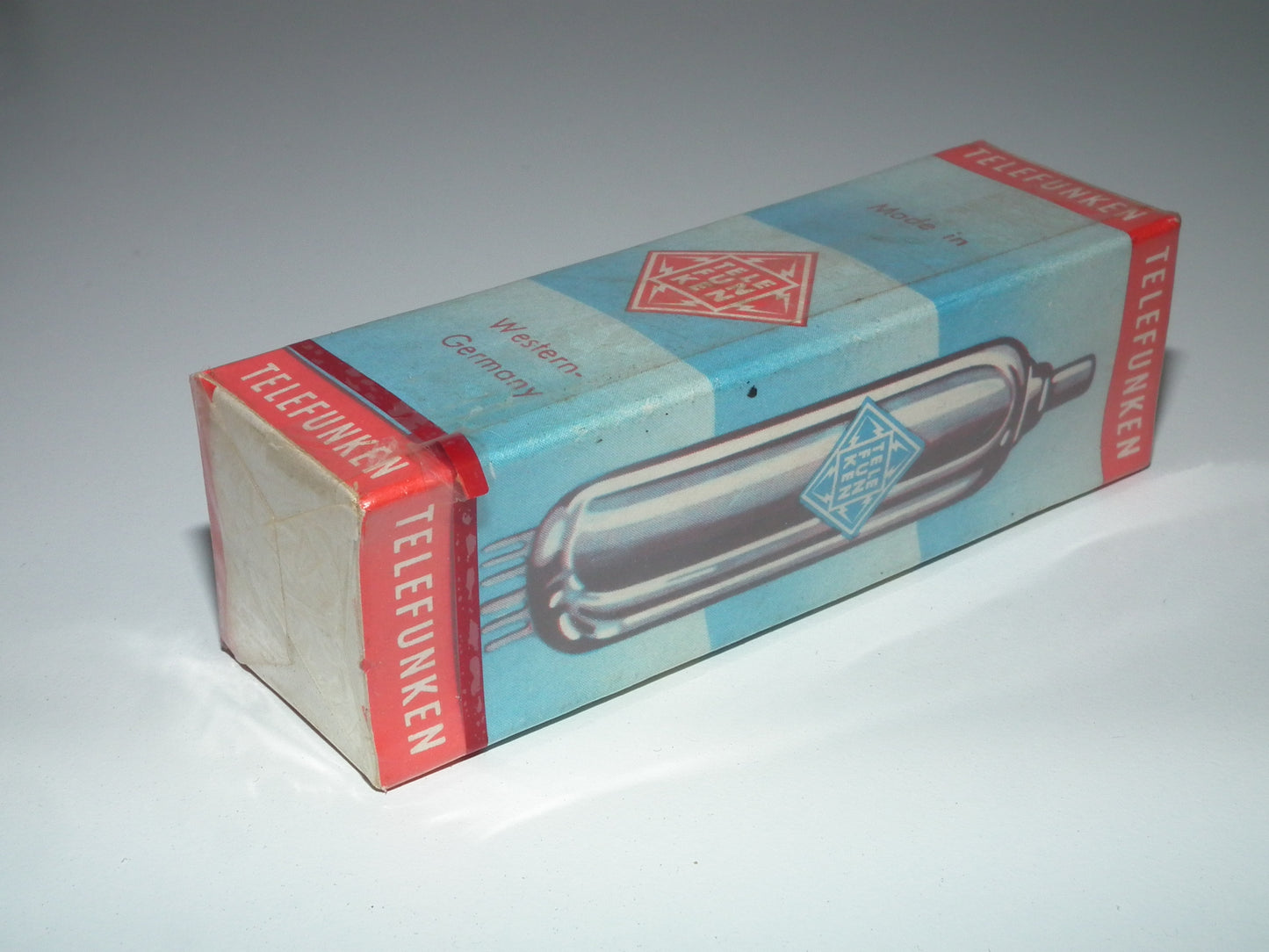 ECC82 Telefunken 12AU7 NOS Sealed Original Box West Germany