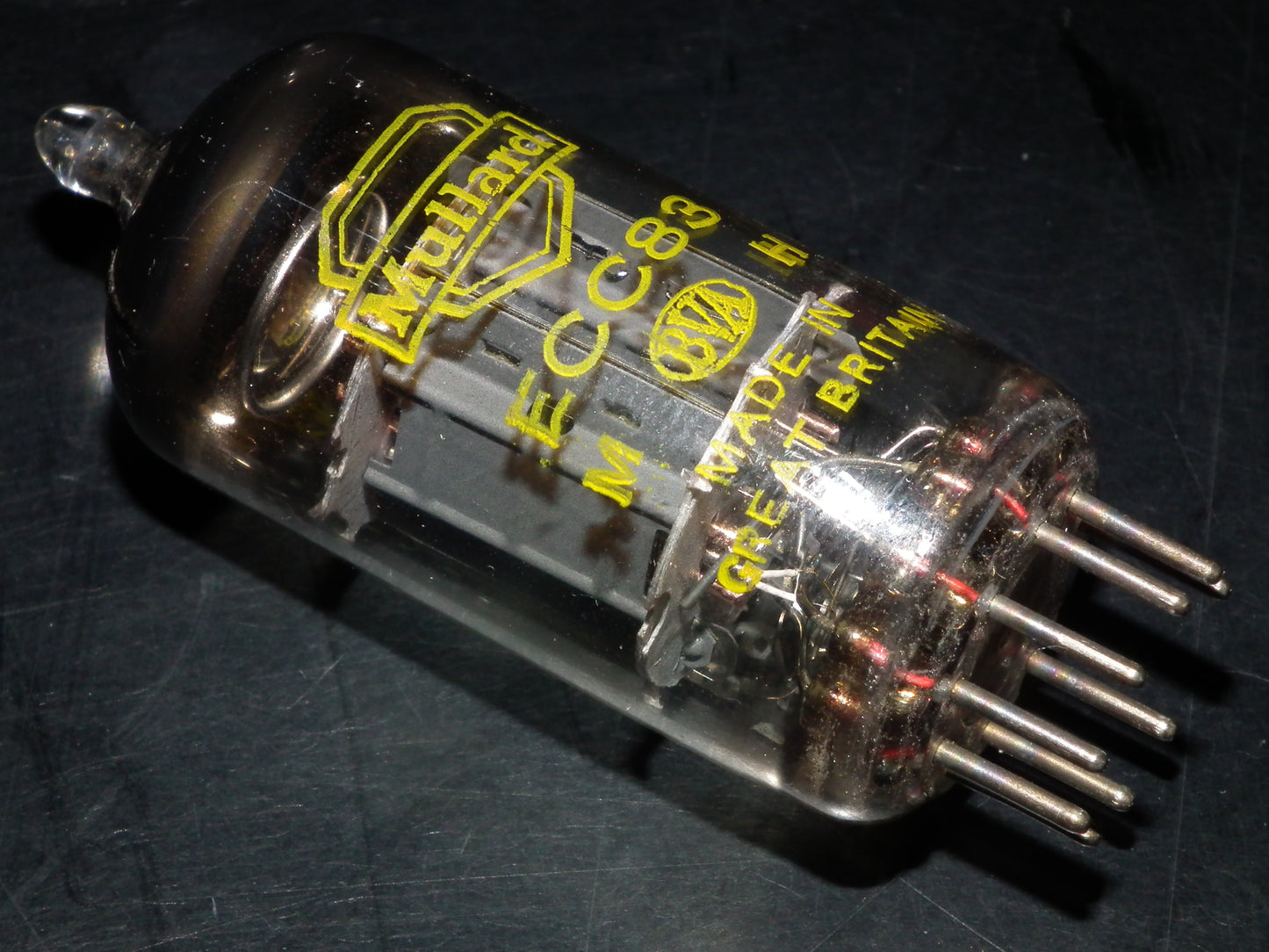 One (1 pcs) ECC83 Mullard Blackburn 12AX7 NOS 120% Yellow Logo