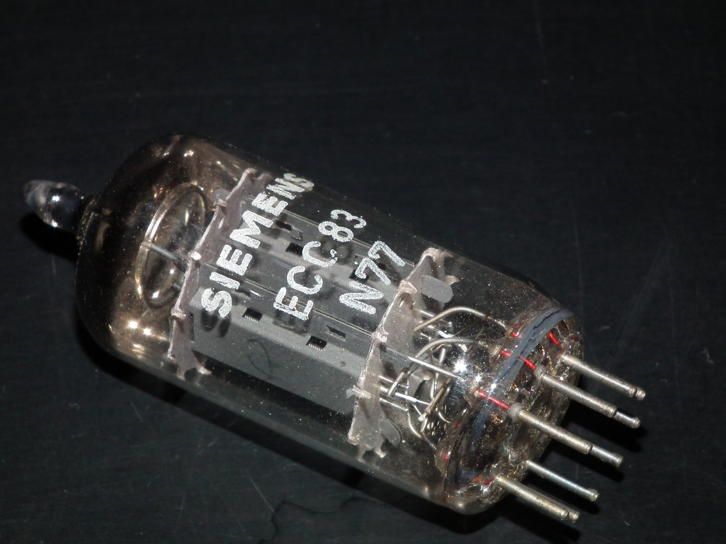 ECC83 12AX7 Siemens EI Telefunken Long Smooth Plates 17mm NOS NIB