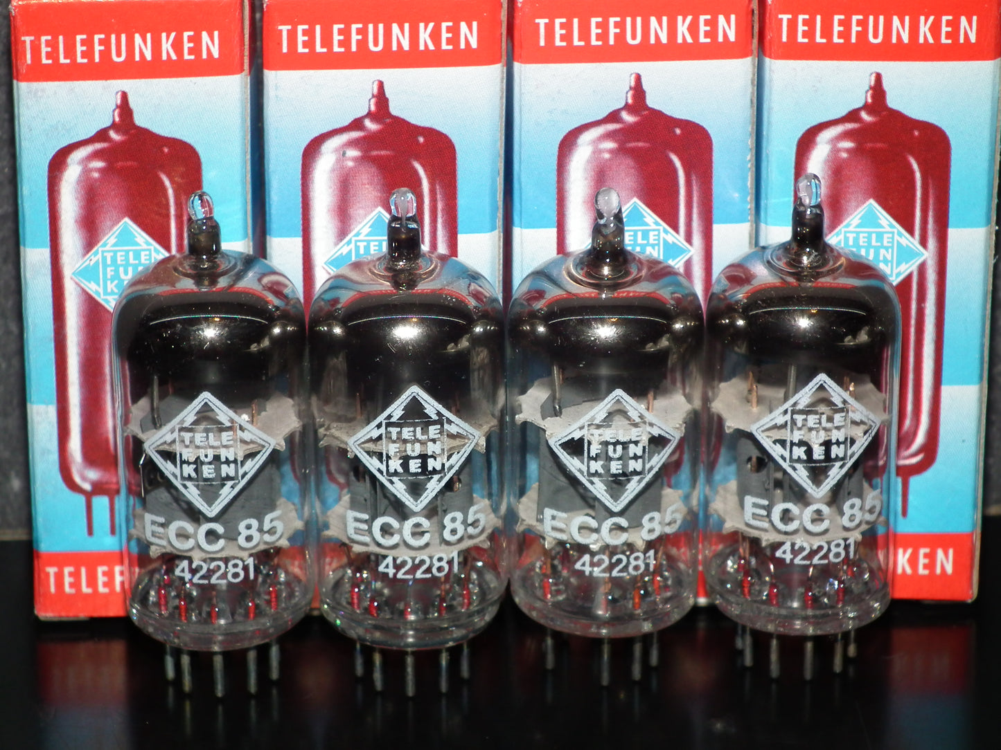 ECC85 6AQ8 Telefunken NOS Platinum matched quad