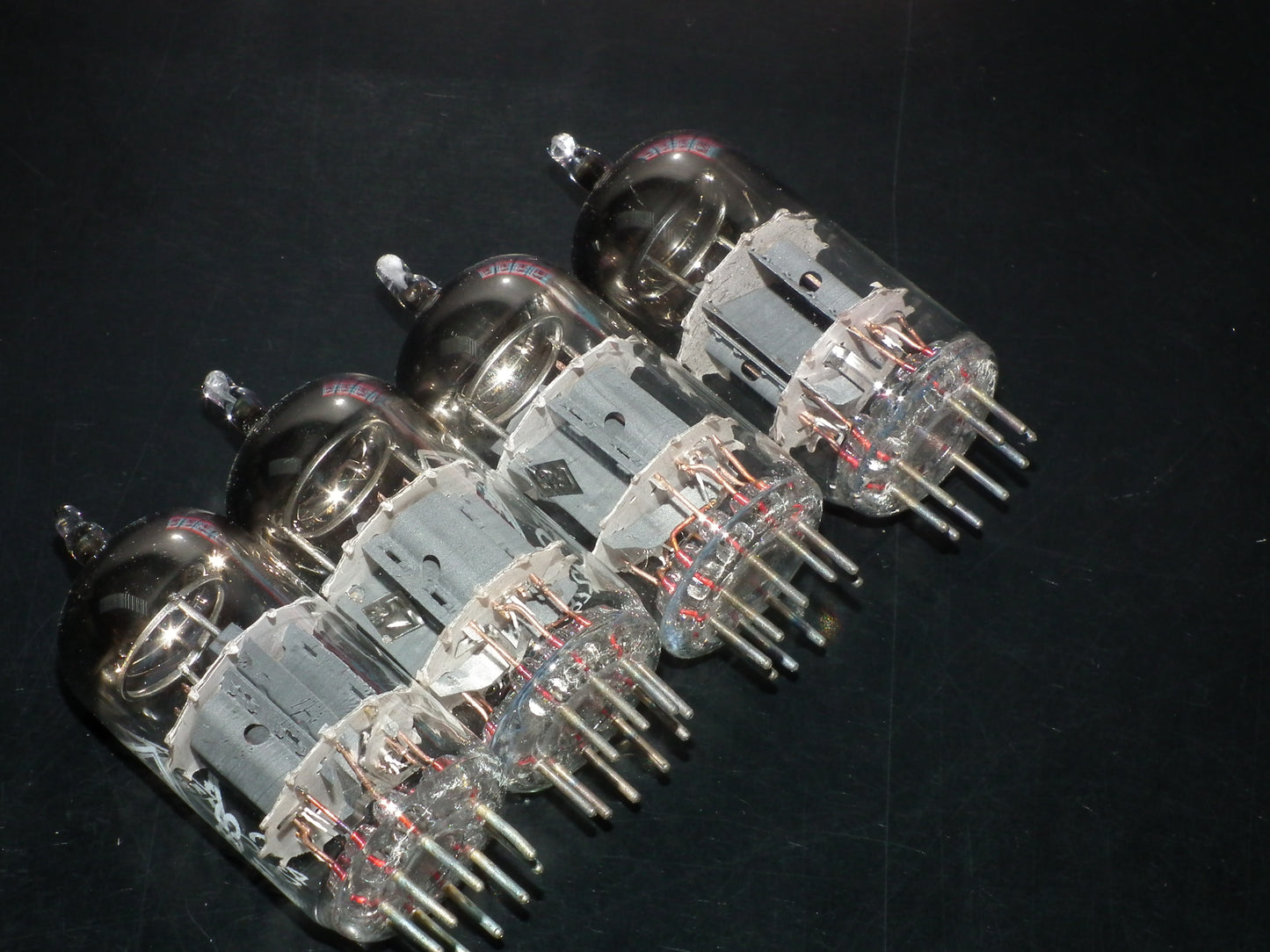 ECC85 6AQ8 Telefunken NOS Platinum matched quad