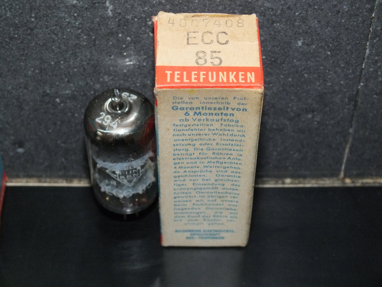 ECC85 6AQ8 Telefunken NOS NIB Diamond Bottom