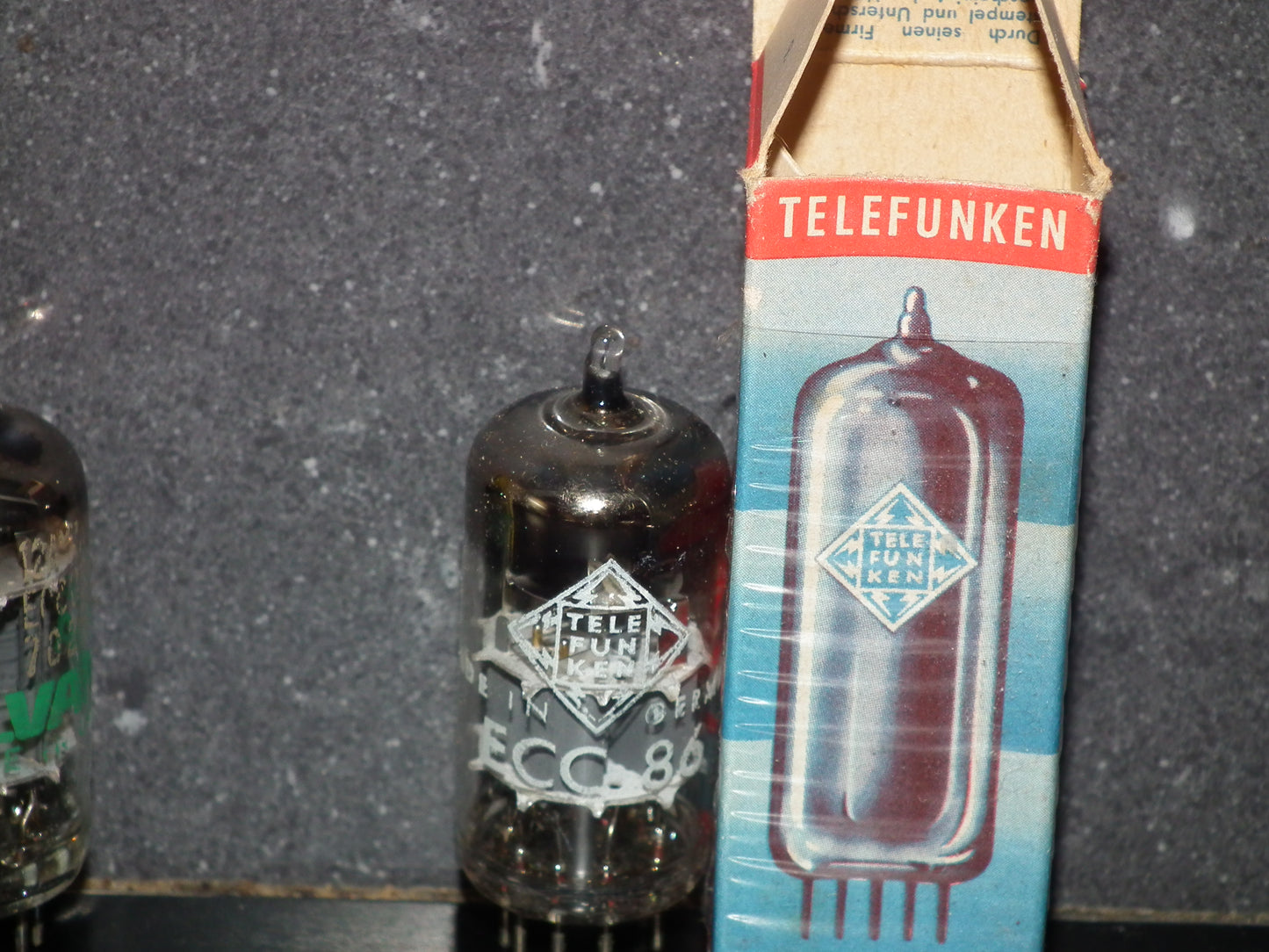 ECC86 Telefunken 6GM8 NOS NIB Diamond Bottom Ulm
