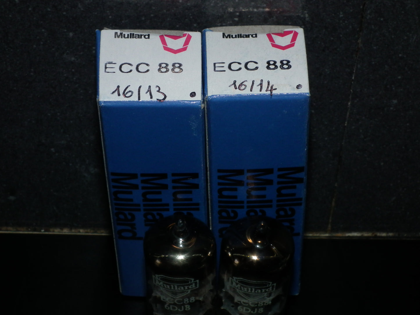Platinum Matched Pair ECC88 Mullard Blackburn 6DJ8 NOS 1967