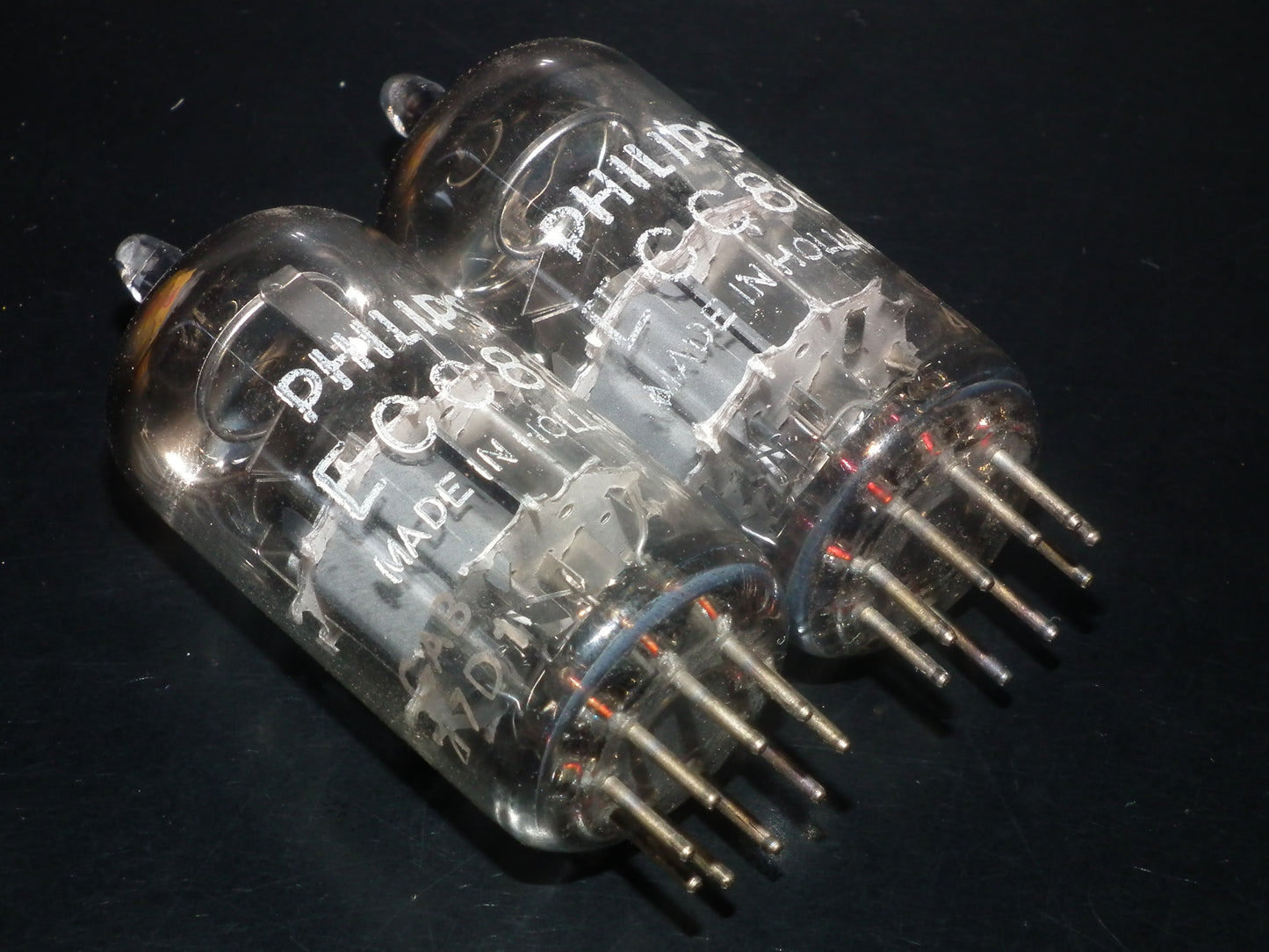 ECC88 6DJ8 Philips Holland Platinum Matched Pair Dual Stage NOS