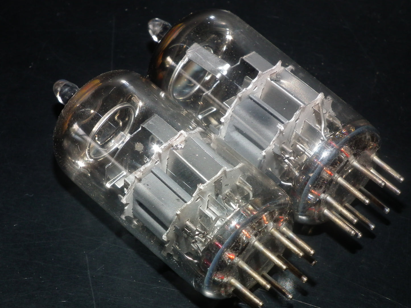 ECC88 6DJ8 Philips Holland Platinum Matched Pair Dual Stage NOS