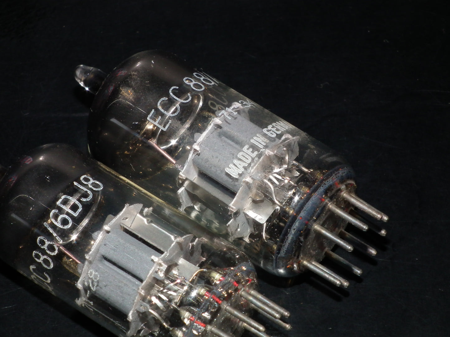 Matched pair ECC88 Siemens 6DJ8 DUAL STAGE GETTER 100%