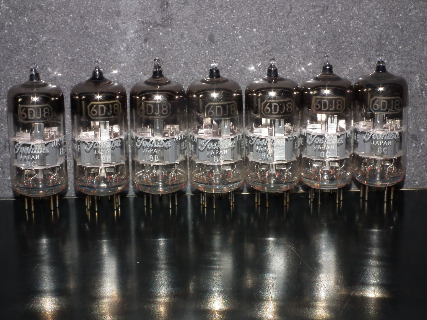 Platinum Matched Pair (2 tubes) 6DJ8 Toshiba ECC88 M3624 Japan Used Tested 100%