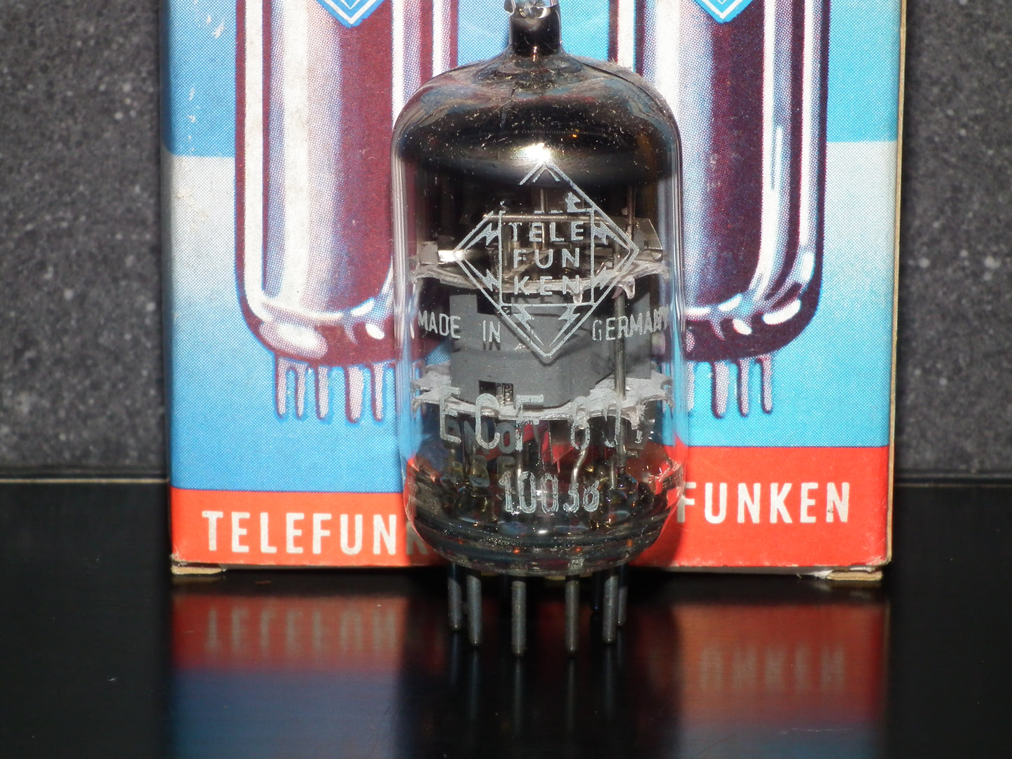 ECF801 6GJ7 TELEFUNKEN NOS