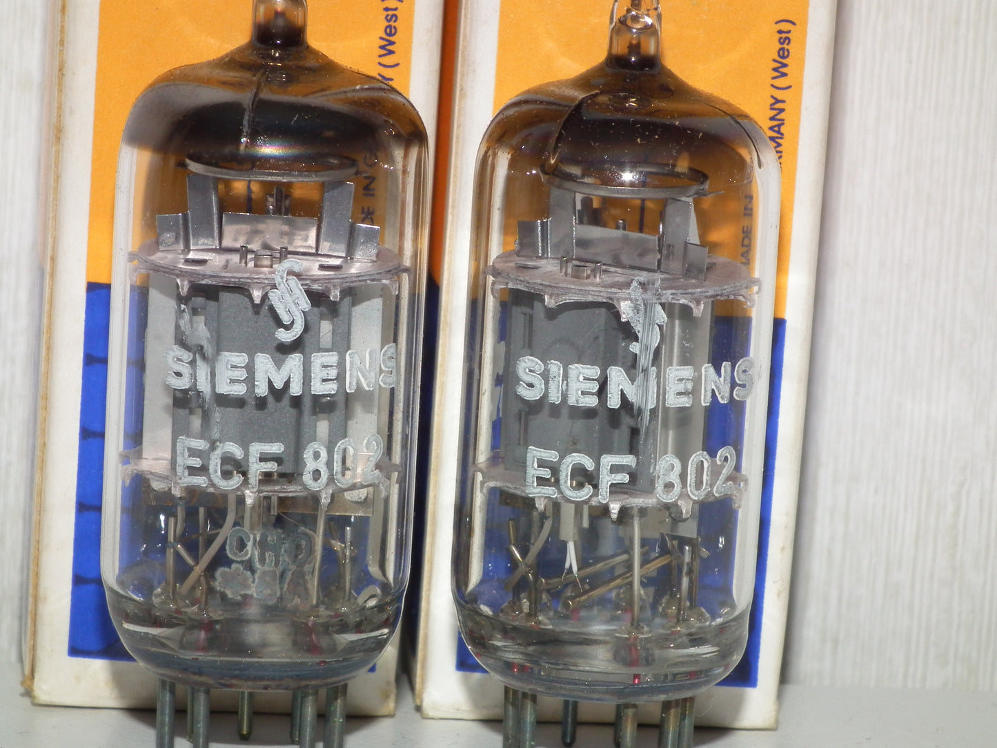 ECF802 Siemens Platinum Matched Pair NOS NIB 6JW8 Munich Plant