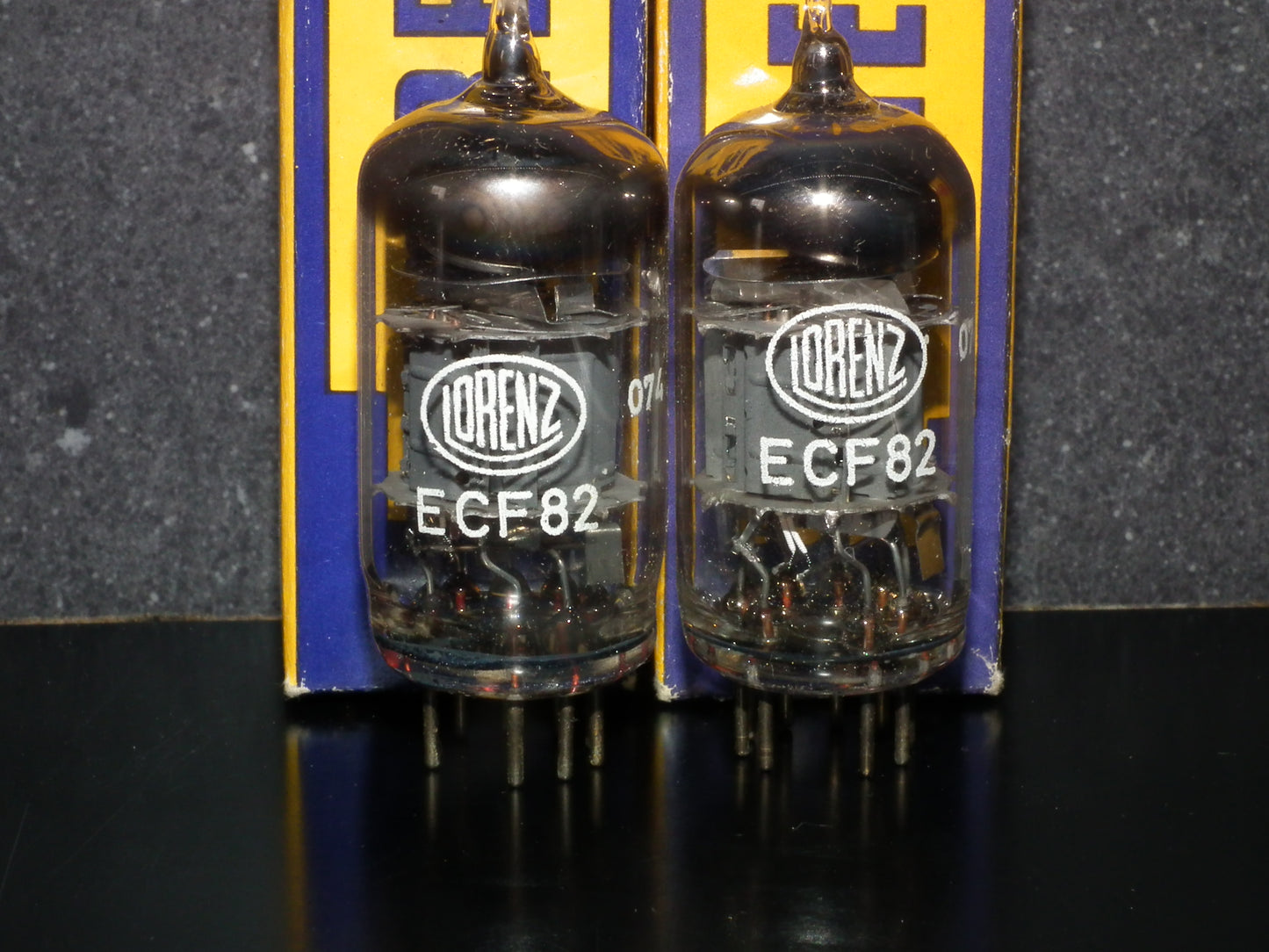 ECF82 Lorenz 6GH8A 6U8 Platinum matched pair NOS NIB Dual Stage Getter Germany