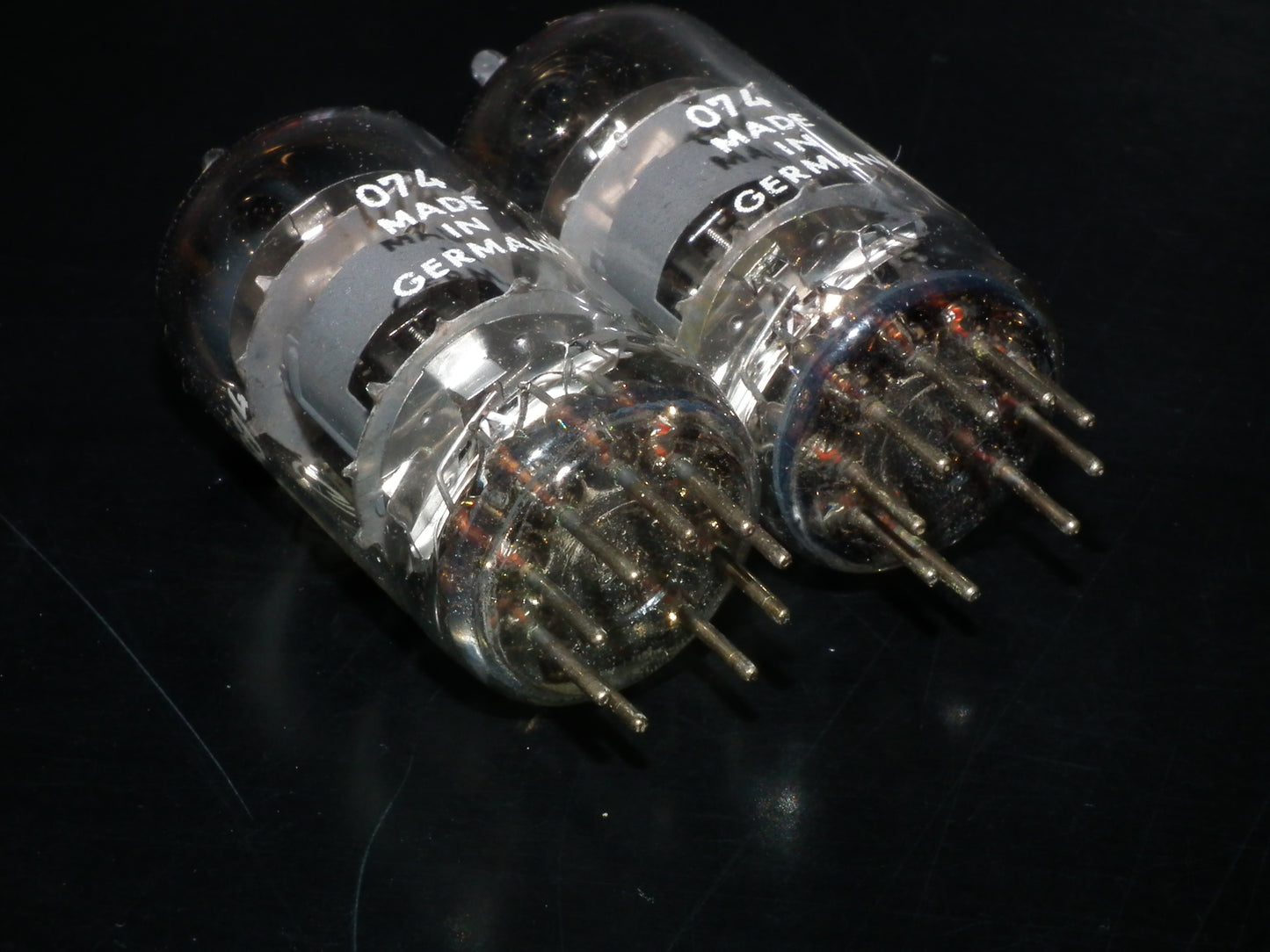ECF82 Lorenz 6GH8A 6U8 Platinum matched pair NOS NIB Dual Stage Getter Germany