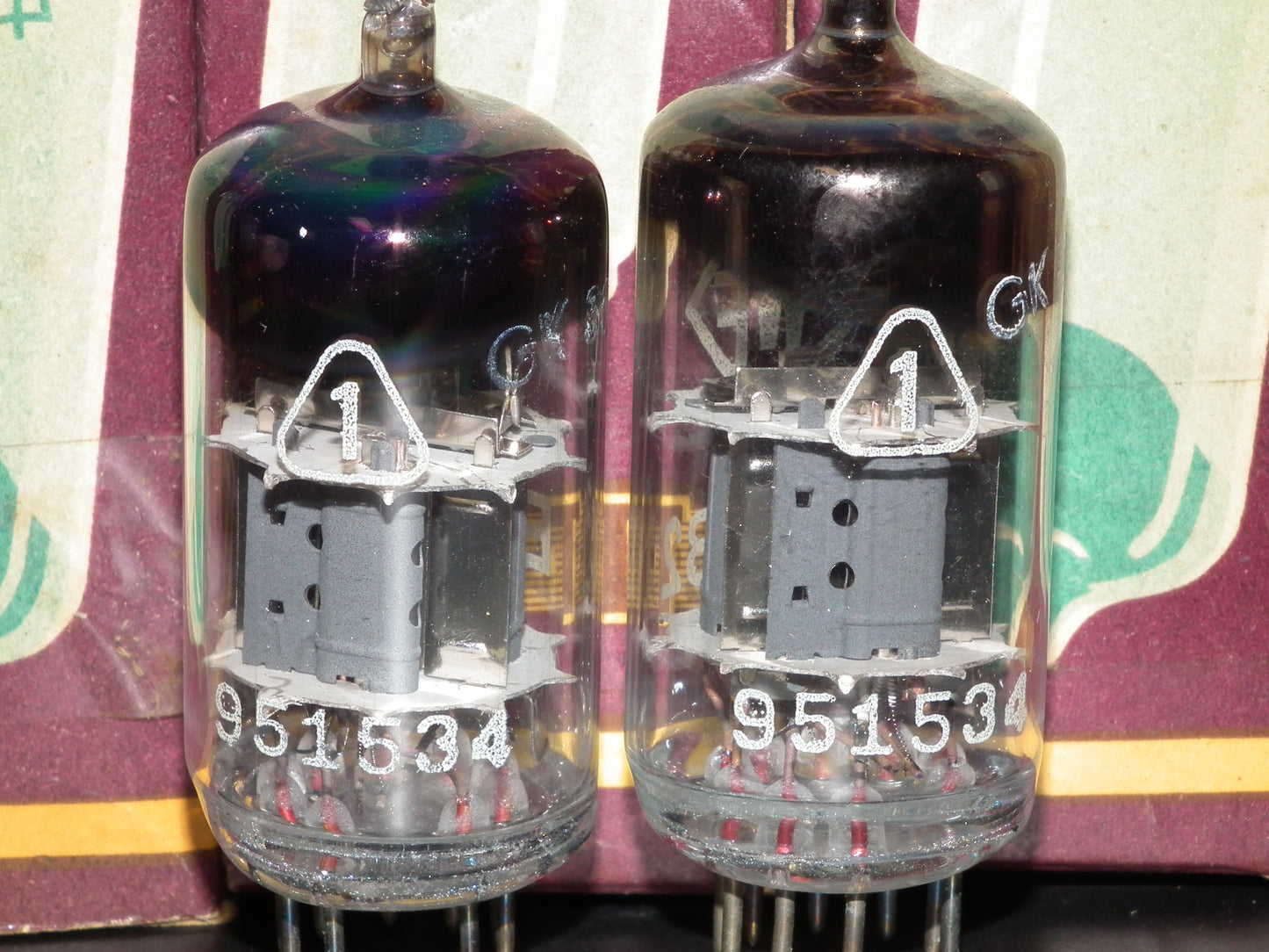 ECF82 RFT 6GH8A 6U8 Platinum matched pair NOS RARE FOIL GETTER