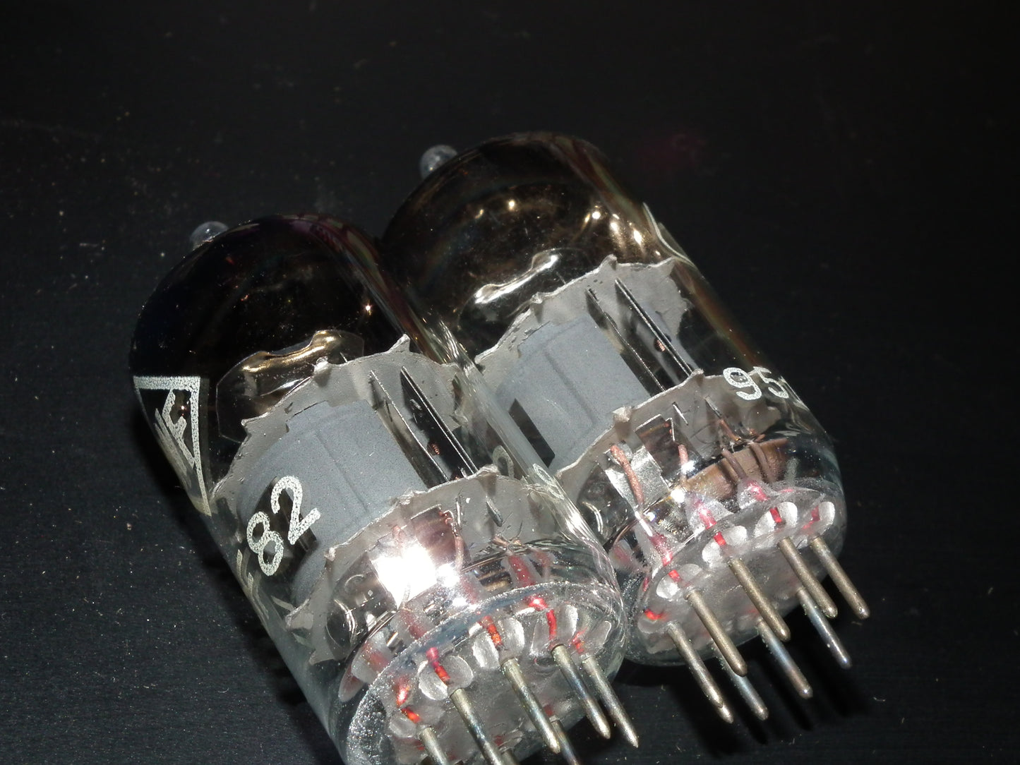 ECF82 RFT 6GH8A 6U8 Platinum matched pair NOS RARE FOIL GETTER