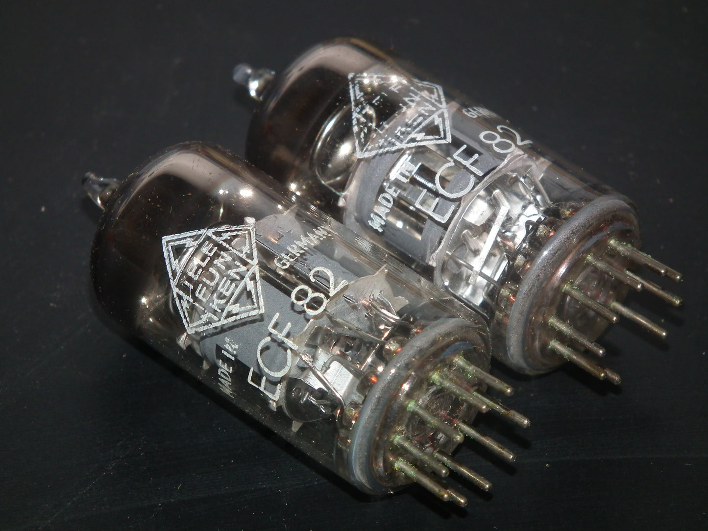 ECF82 Telefunken 6GH8A 6U8 Platinum matched pair NOS NIB SEALED DB