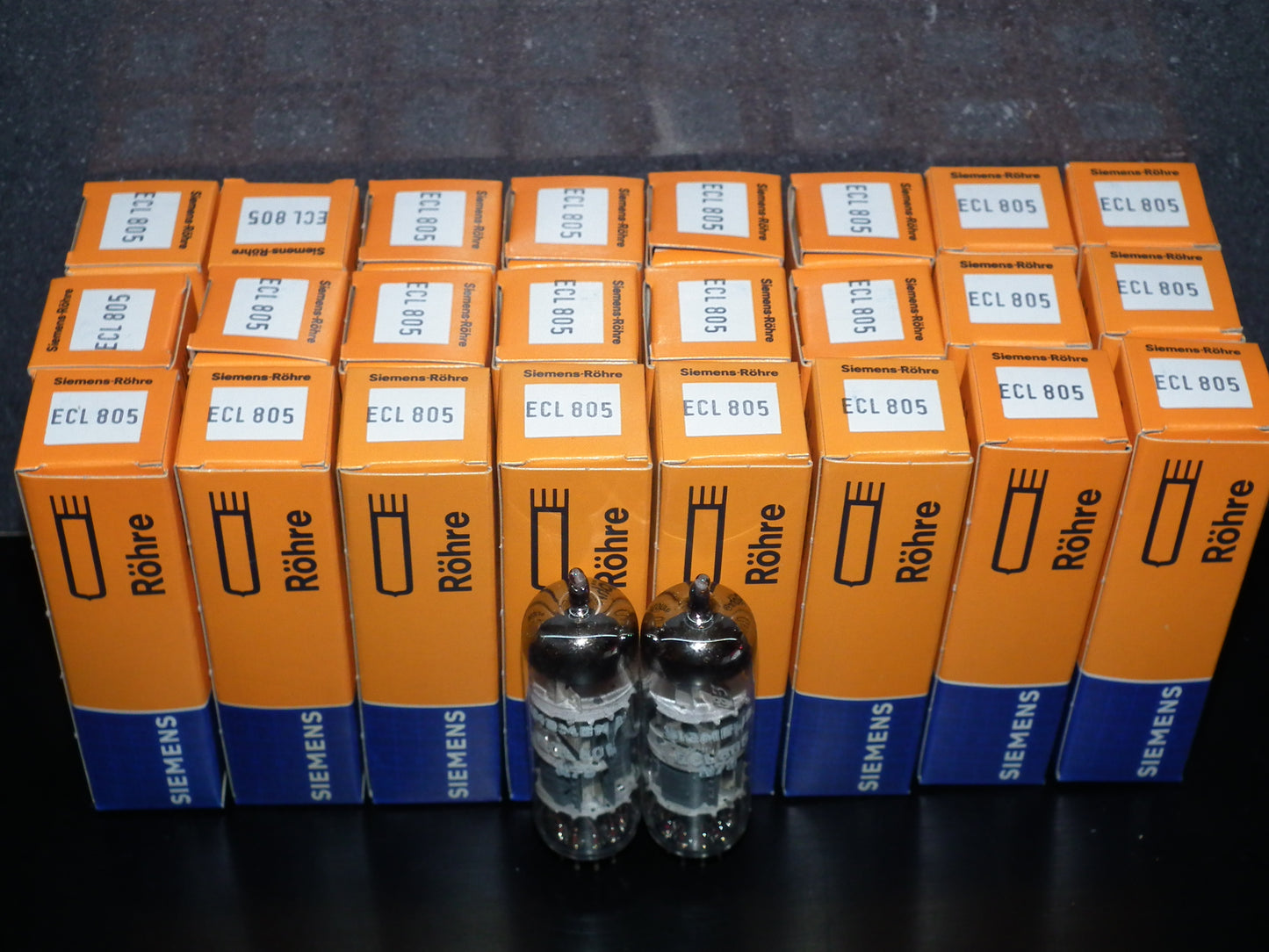 ECL805 Siemens Platinum Matched Pair NOS NIB (ECL85 sub)