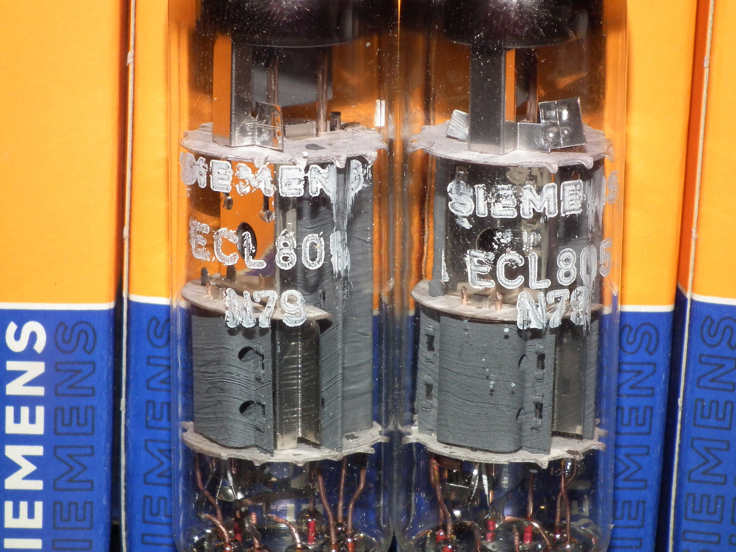 ECL805 Siemens Platinum Matched Pair NOS NIB (ECL85 sub)