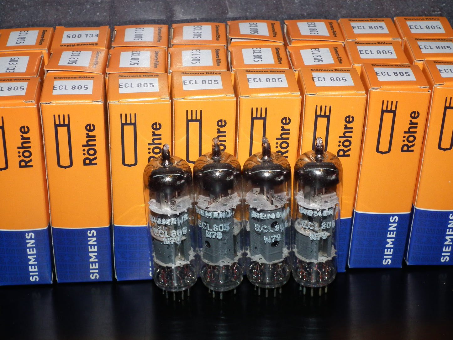 ECL805 Siemens Platinum Matched QUAD NOS NIB (ECL85 sub)