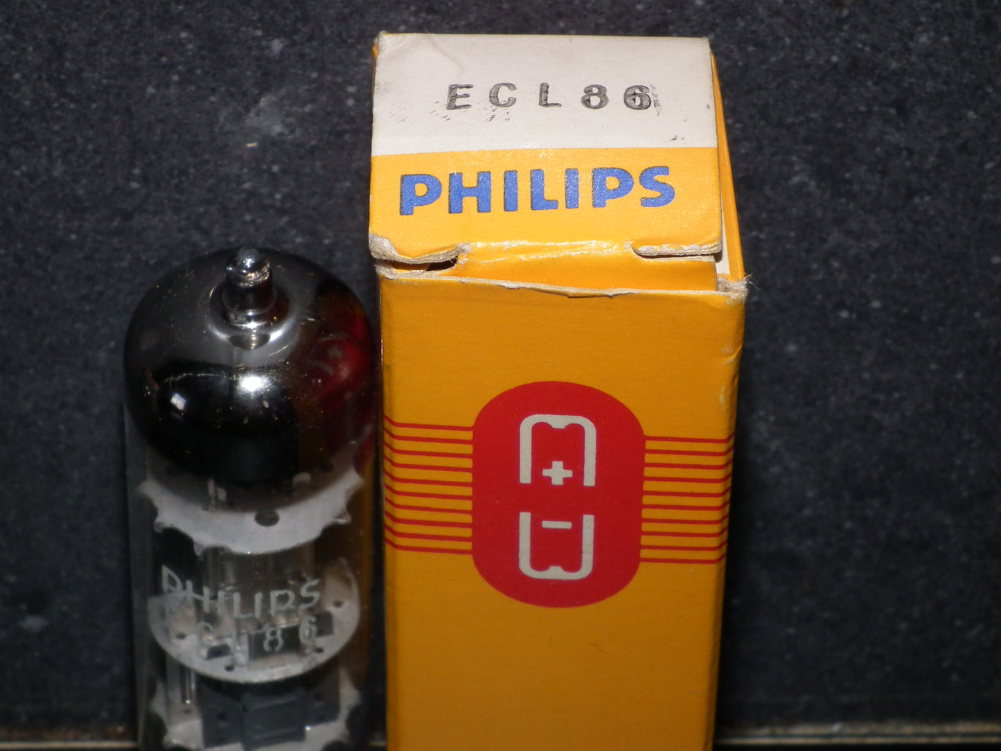 ECL86 6GW8 Philips NOS NIB