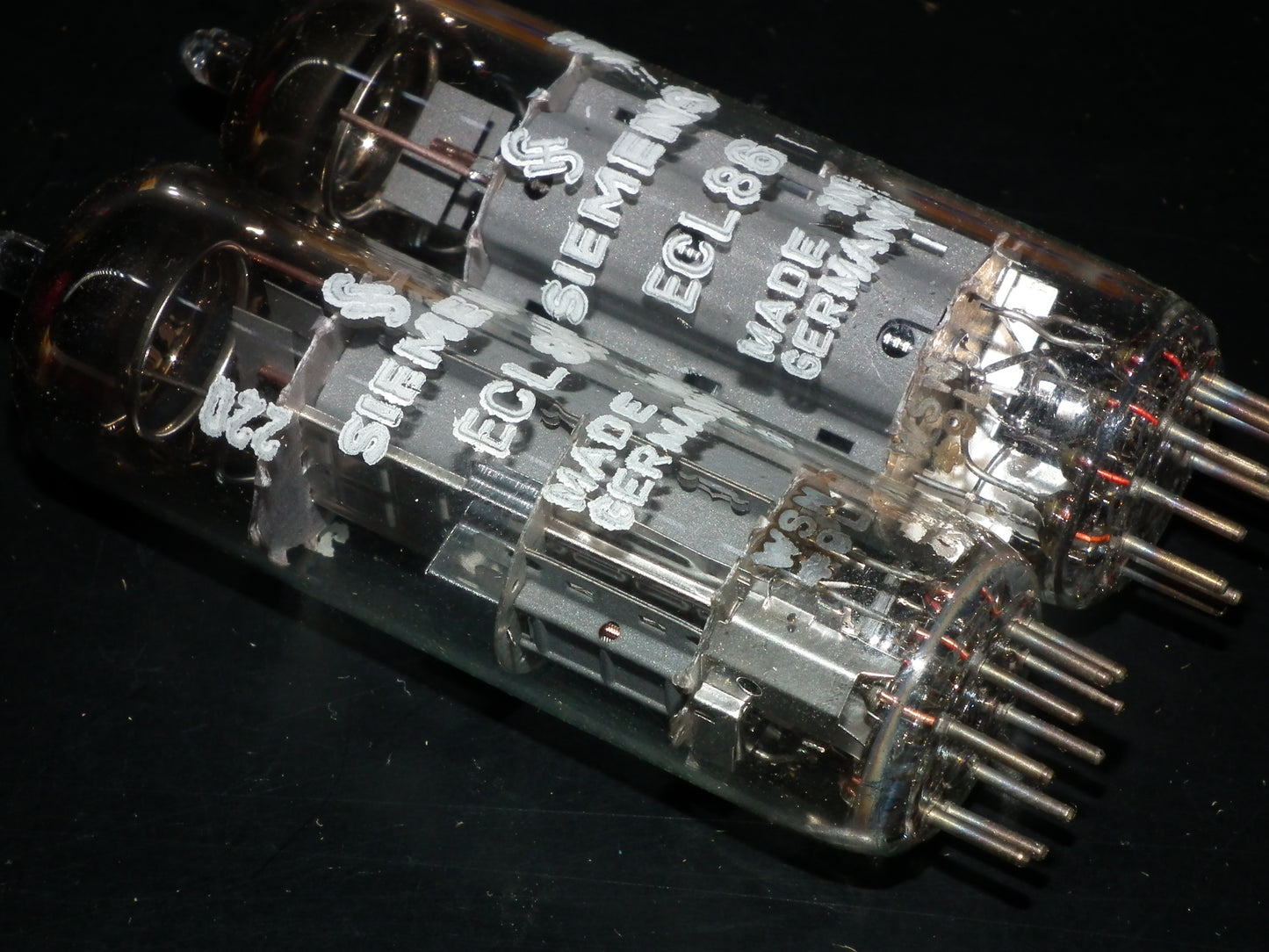 ECL86 Siemens Platinum Matched Pair (2 tubes) NOS NIB Siemens Halske Munich