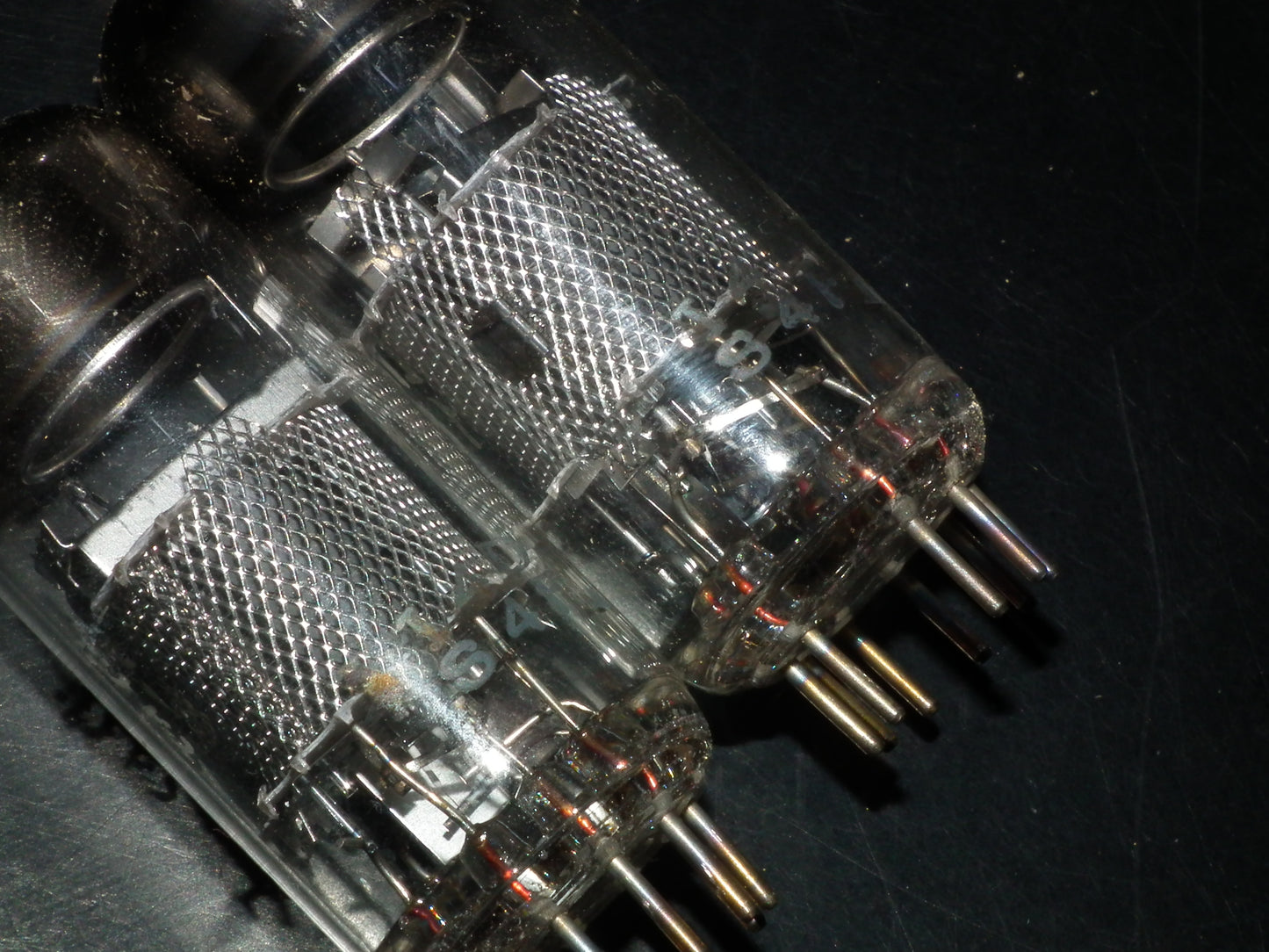 EF183 Philips NOS NIB 6EH7 One pair (2 tubes)