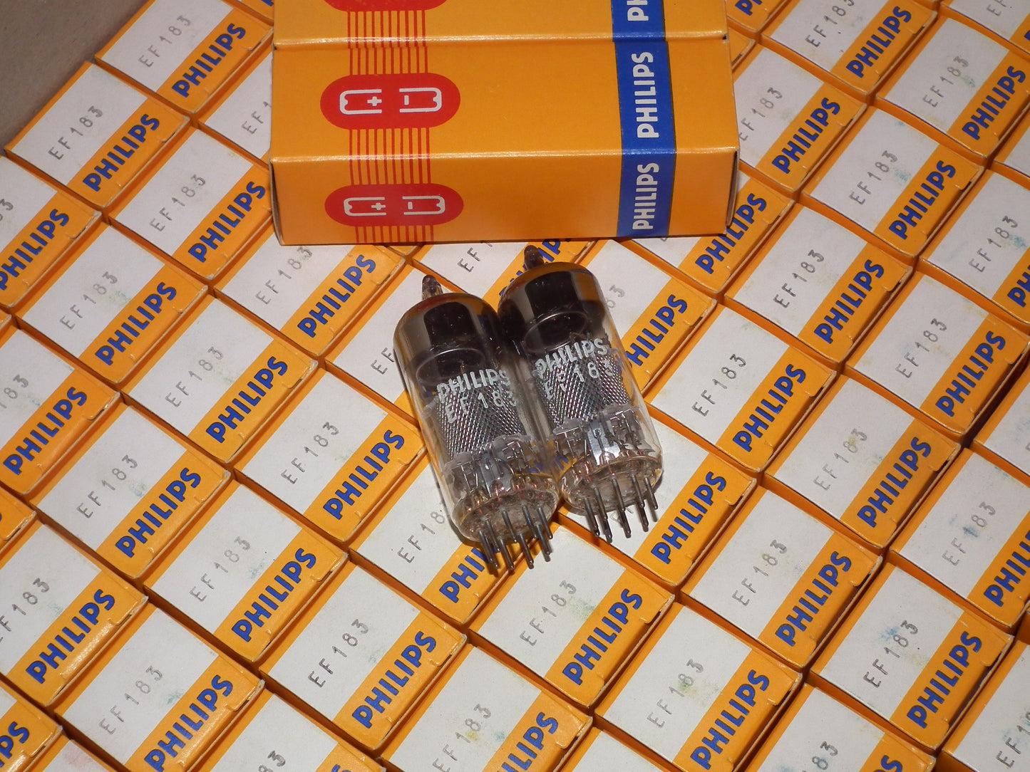 EF183 Philips NOS NIB 6EH7 One pair (2 tubes)