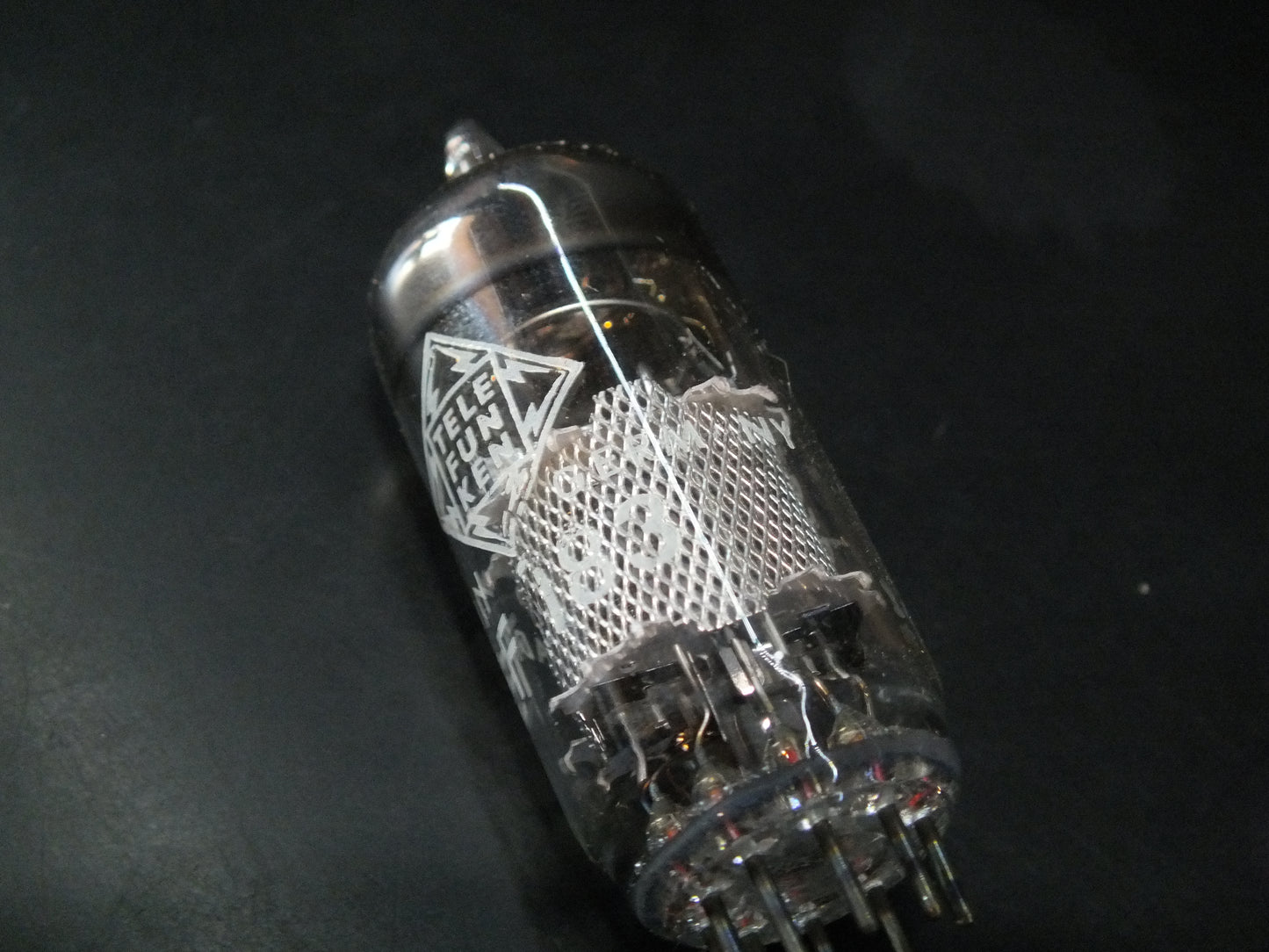EF183 Telefunken NOS NIB Sealed 6EH7 Made by Siemens Halske