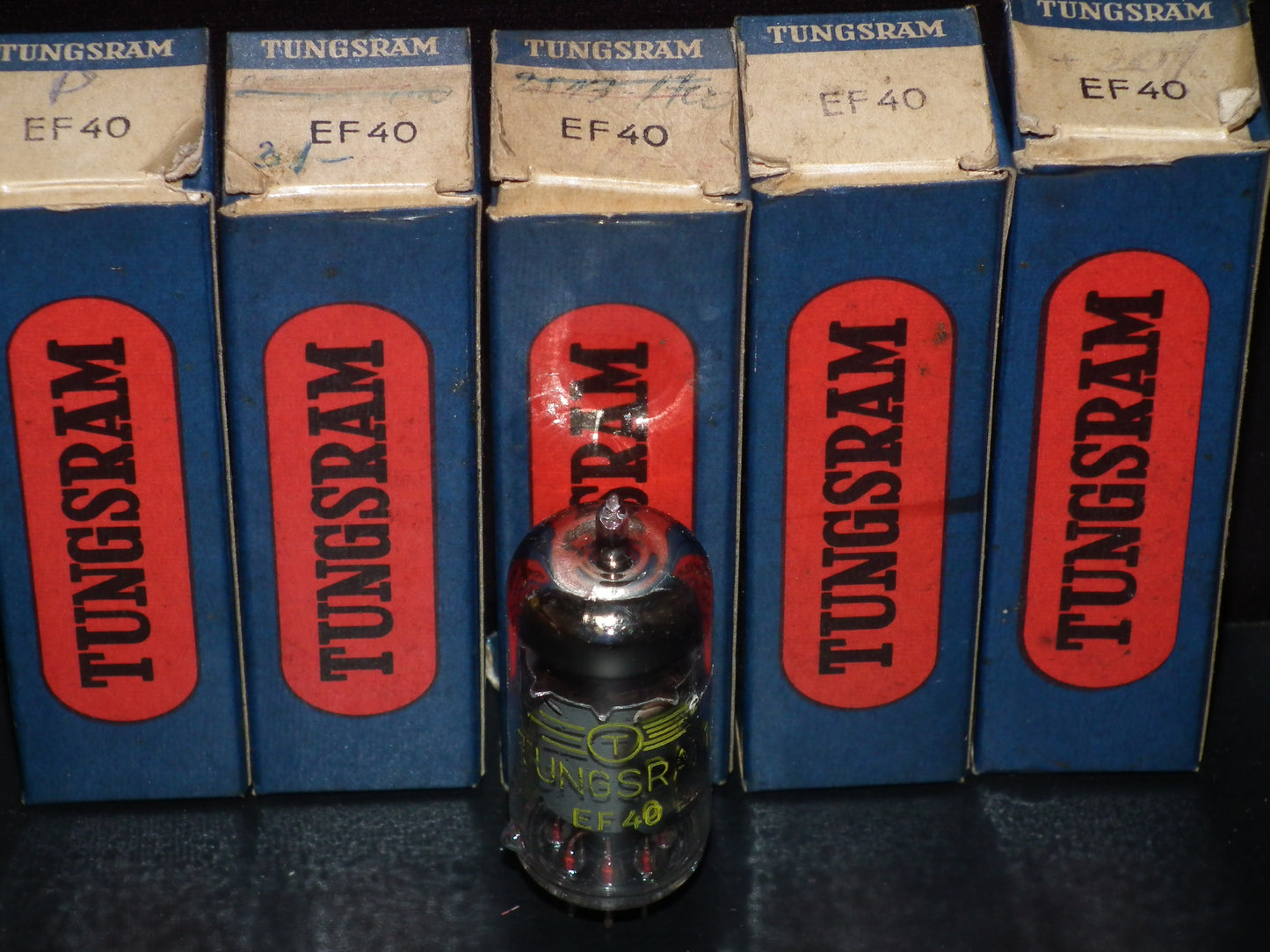EF40 Tungsram Low Noise Audio Pentode NOS NIB